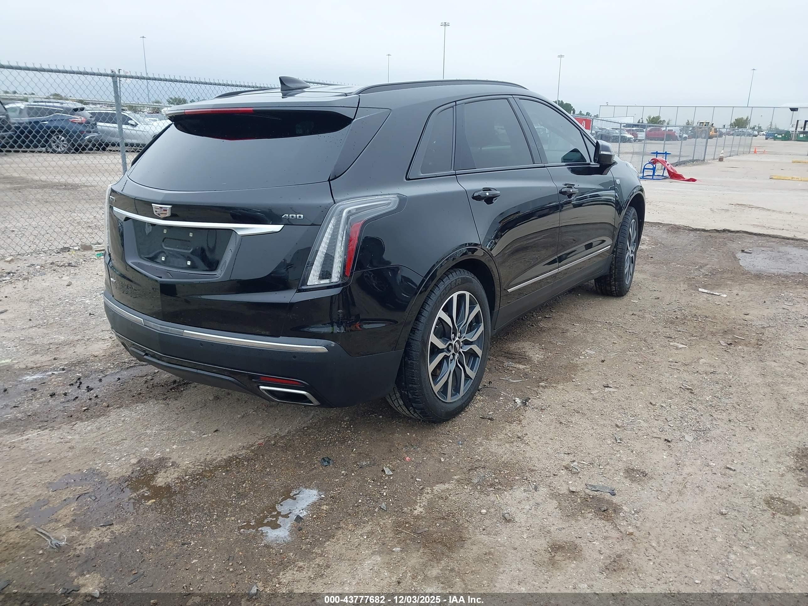 CADILLAC XT5 image 4