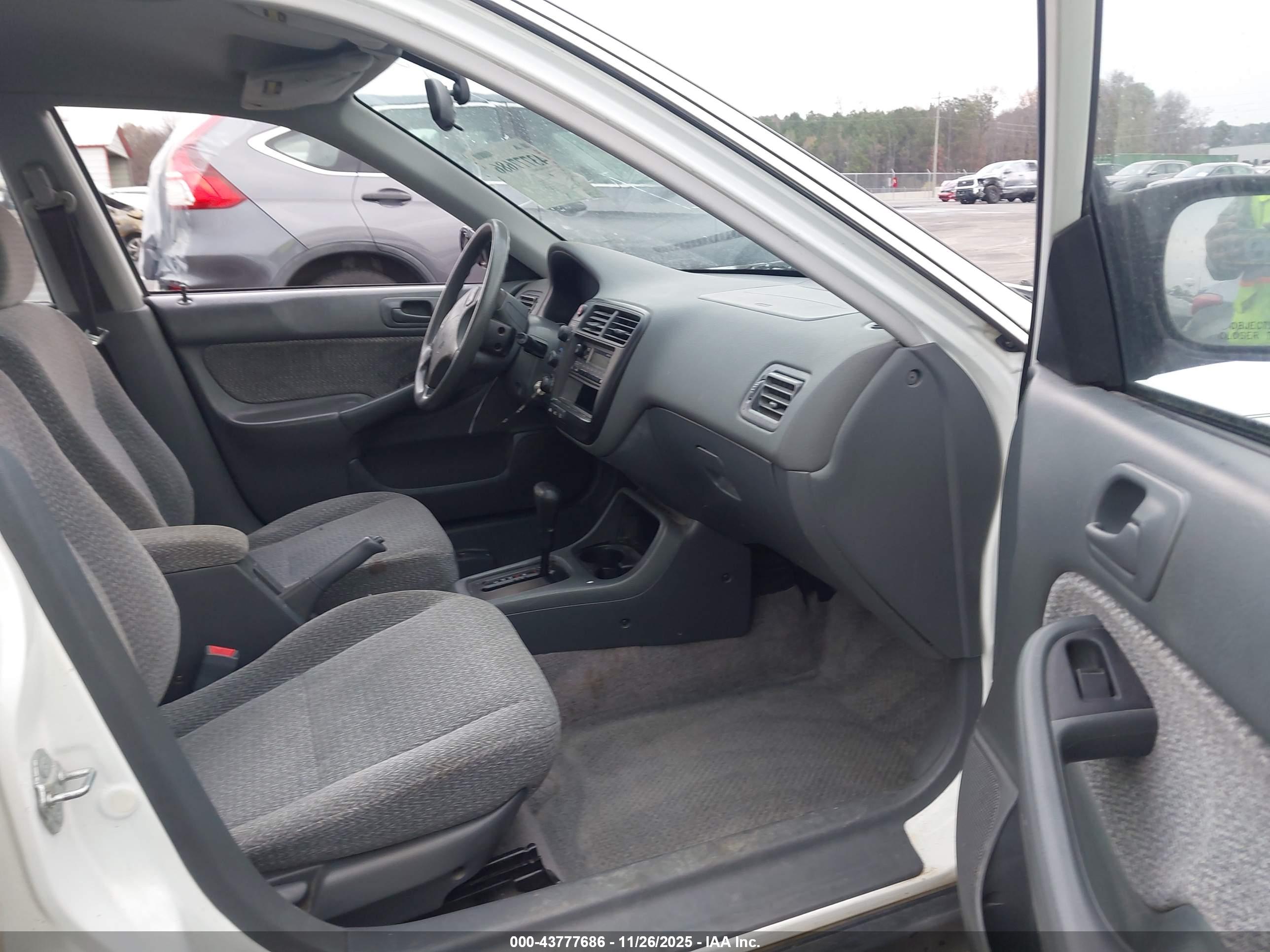 HONDA CIVIC image 5