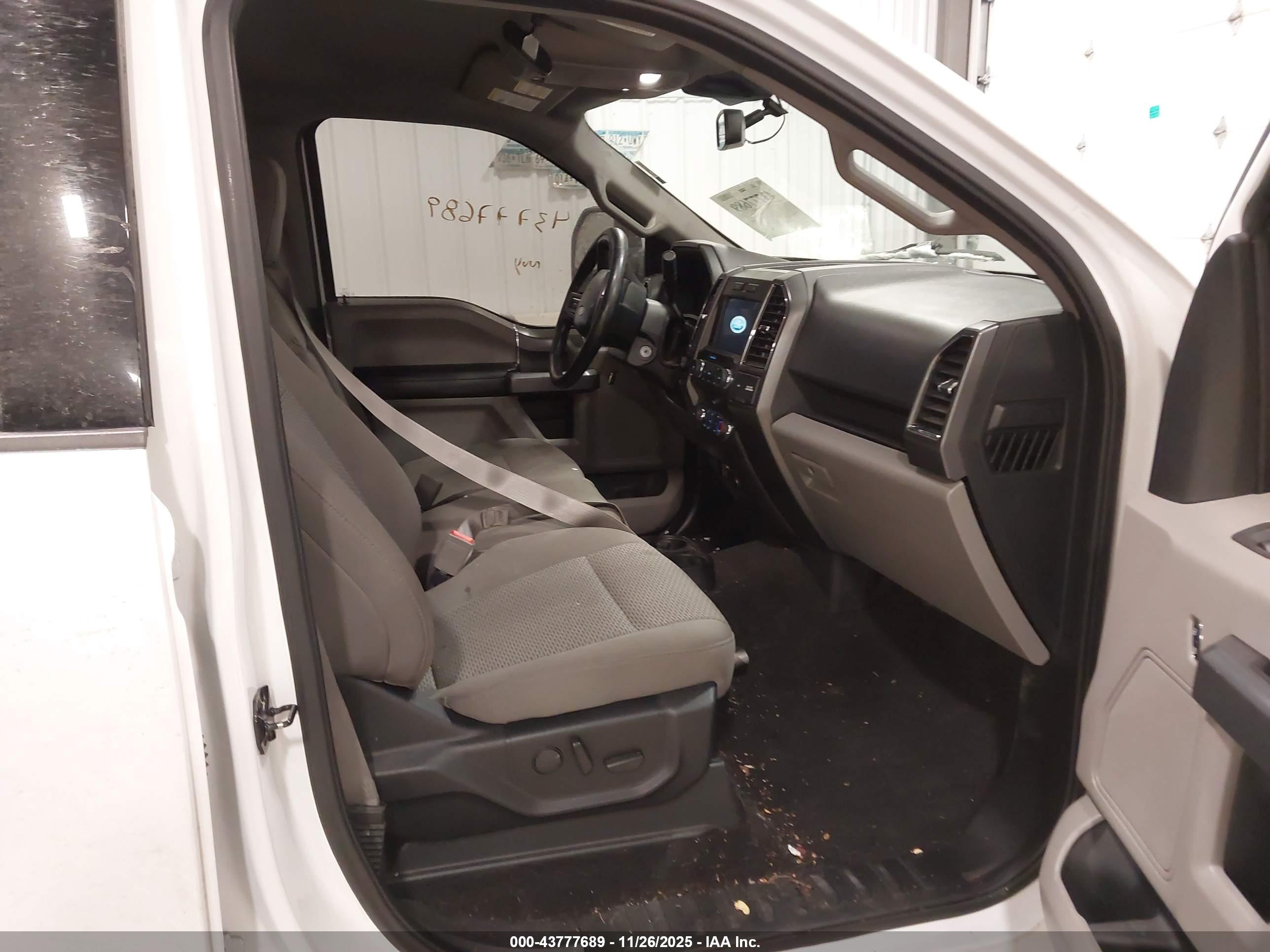 FORD F-150 image 5