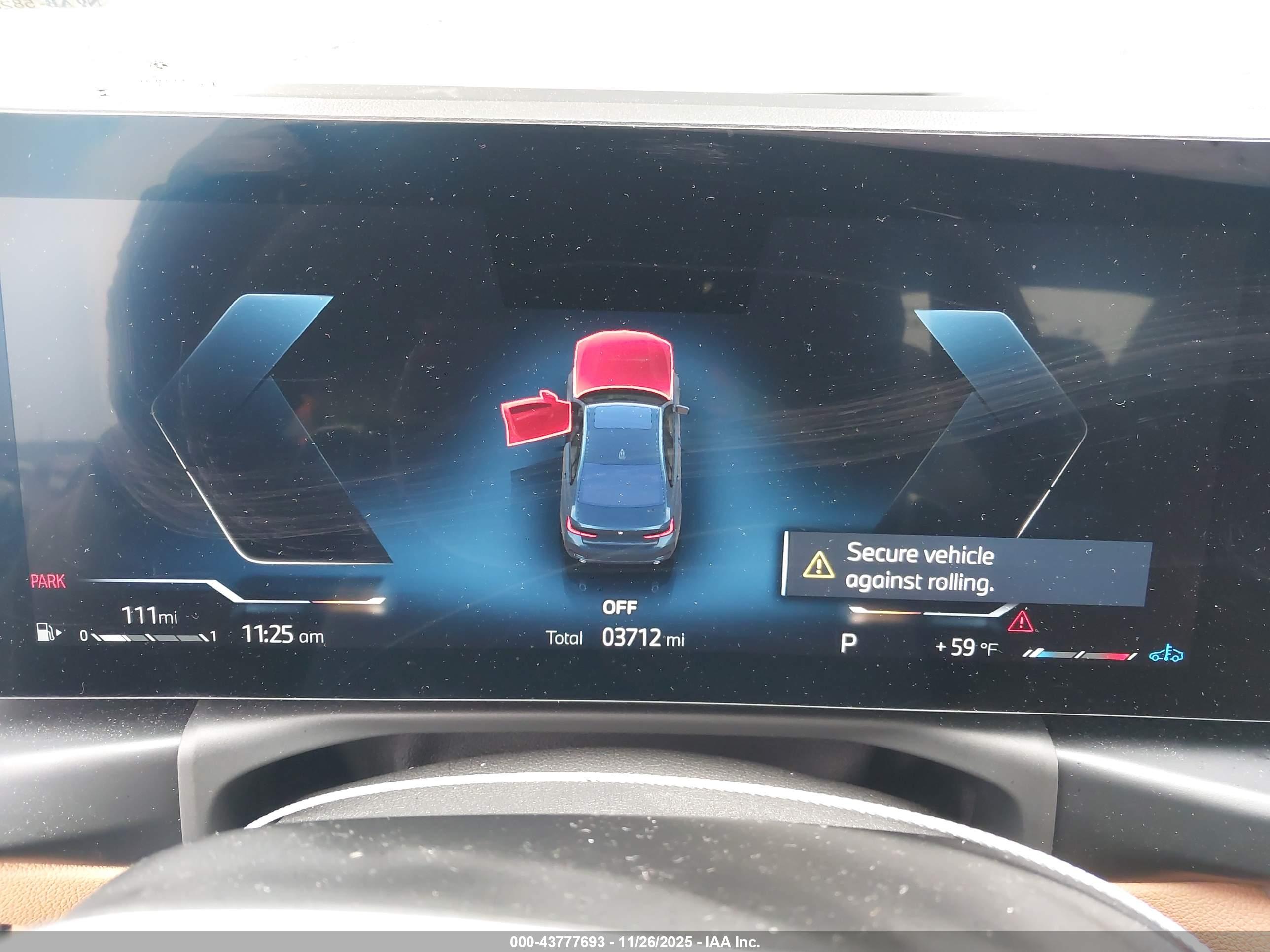 BMW 330I image 7