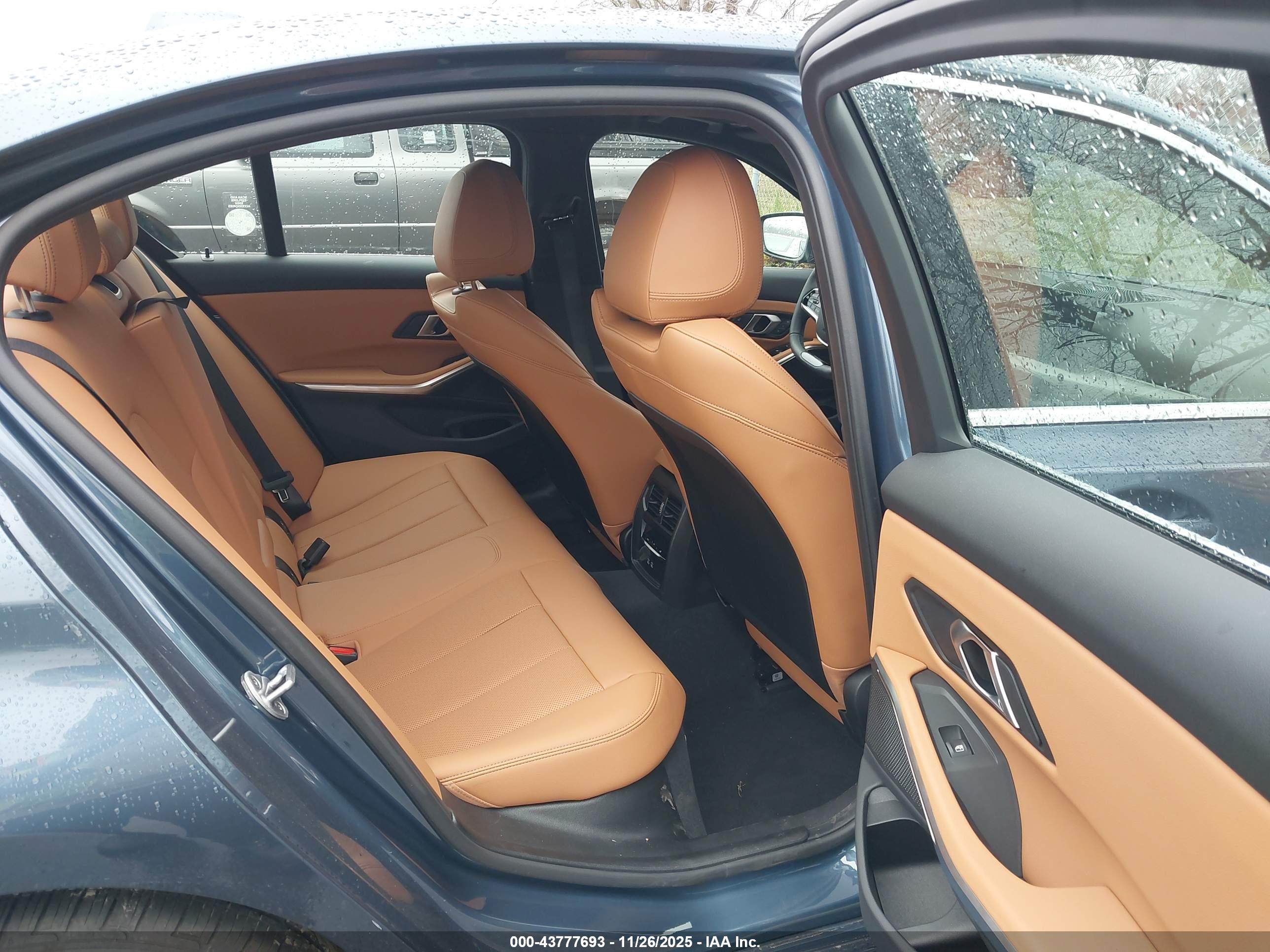 BMW 330I image 8