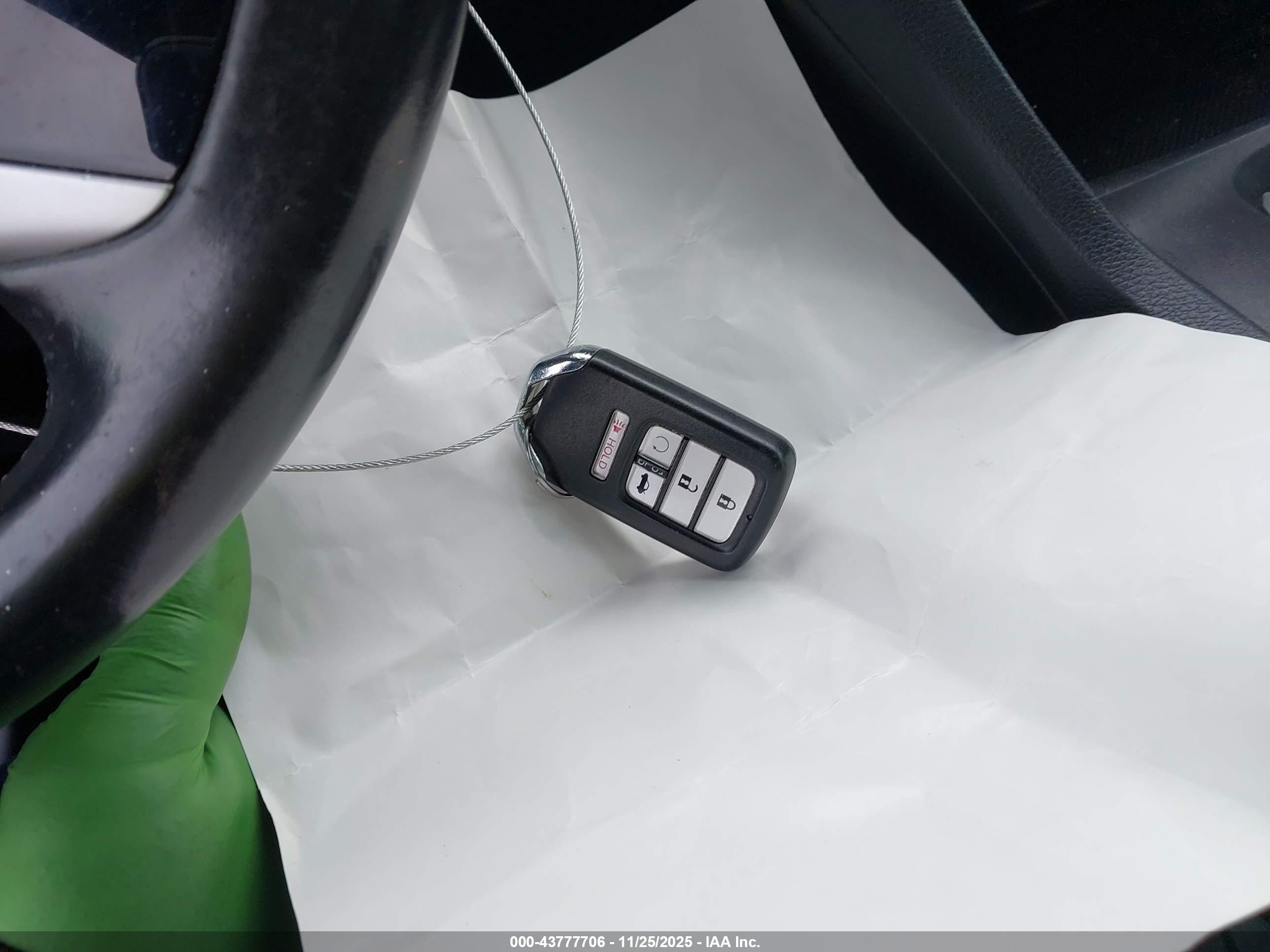 HONDA CIVIC image 11