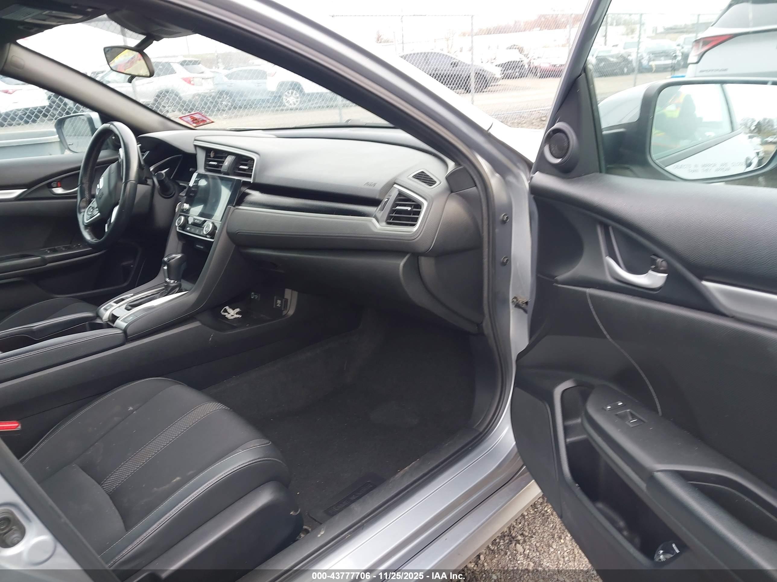 HONDA CIVIC image 5