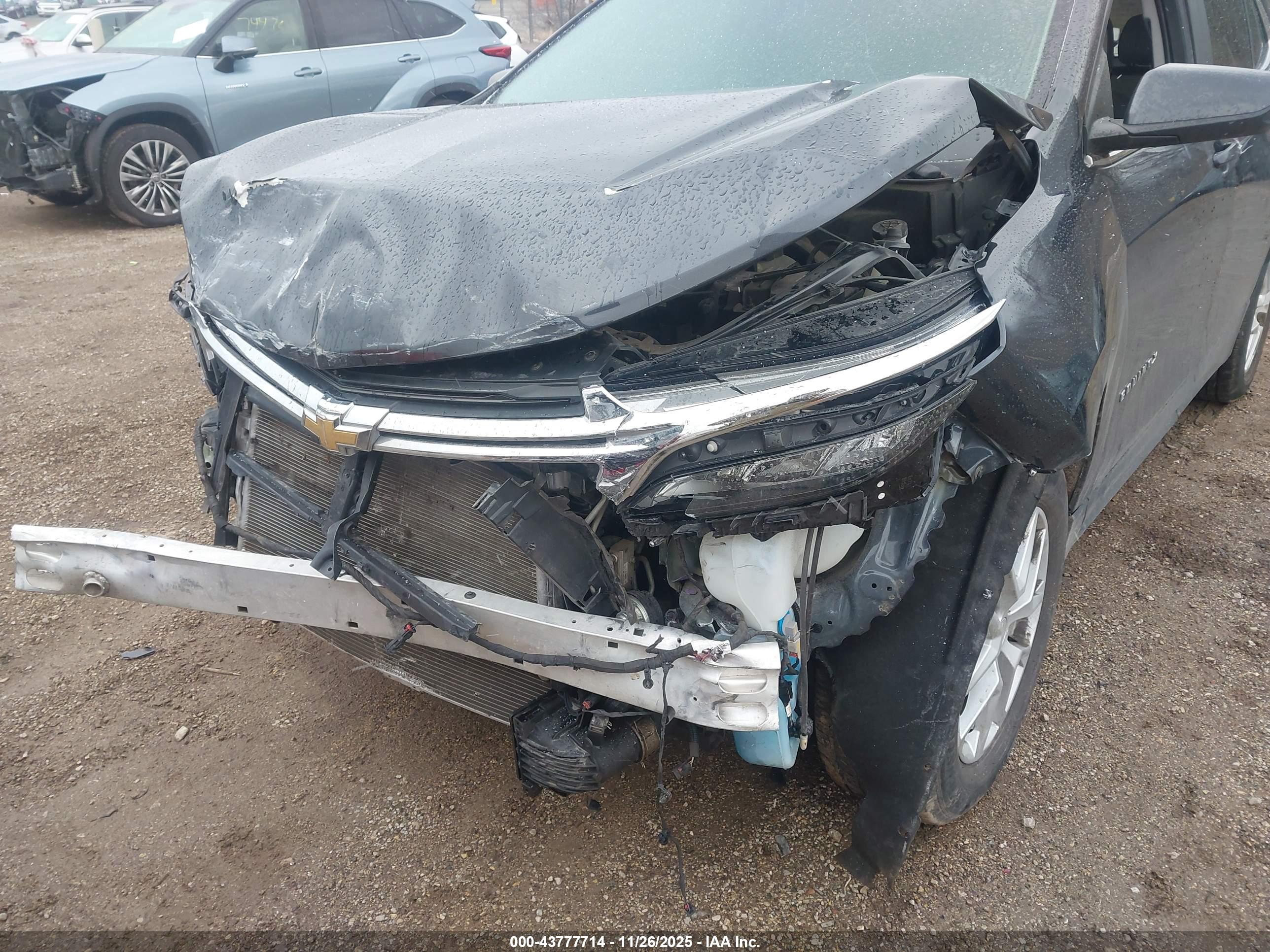 CHEVROLET EQUINOX image 6