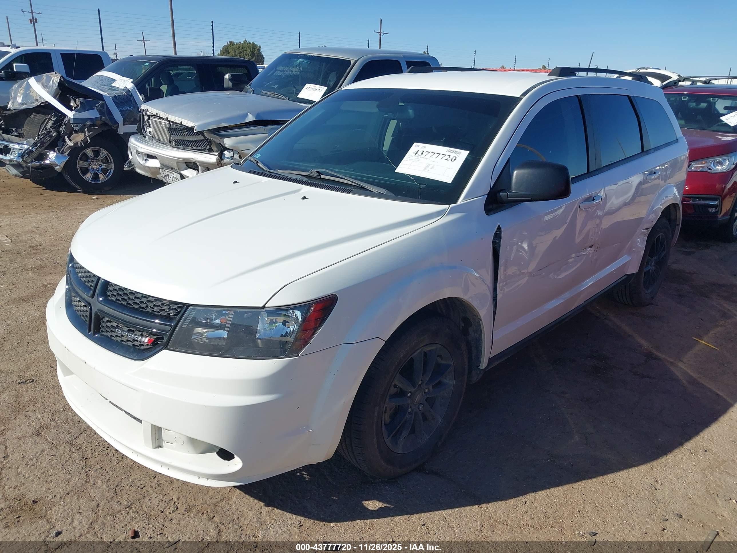 DODGE JOURNEY image 2