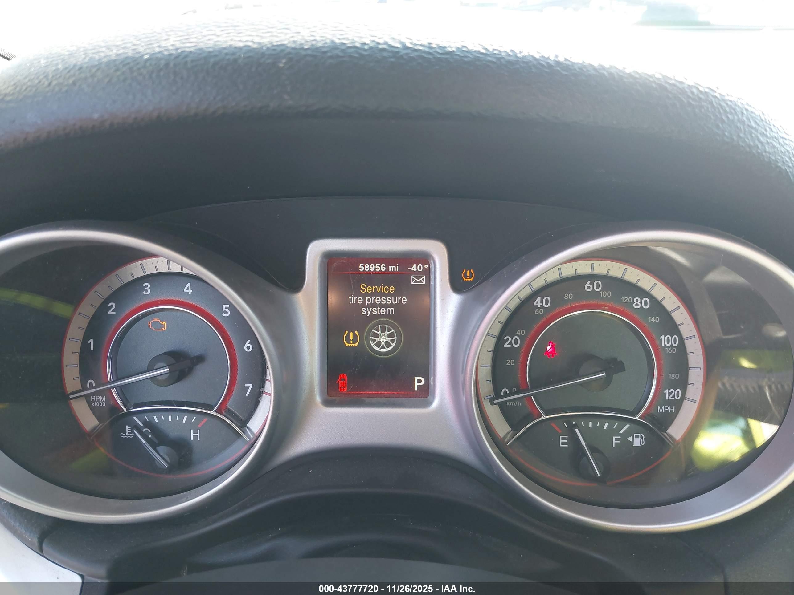 DODGE JOURNEY image 7