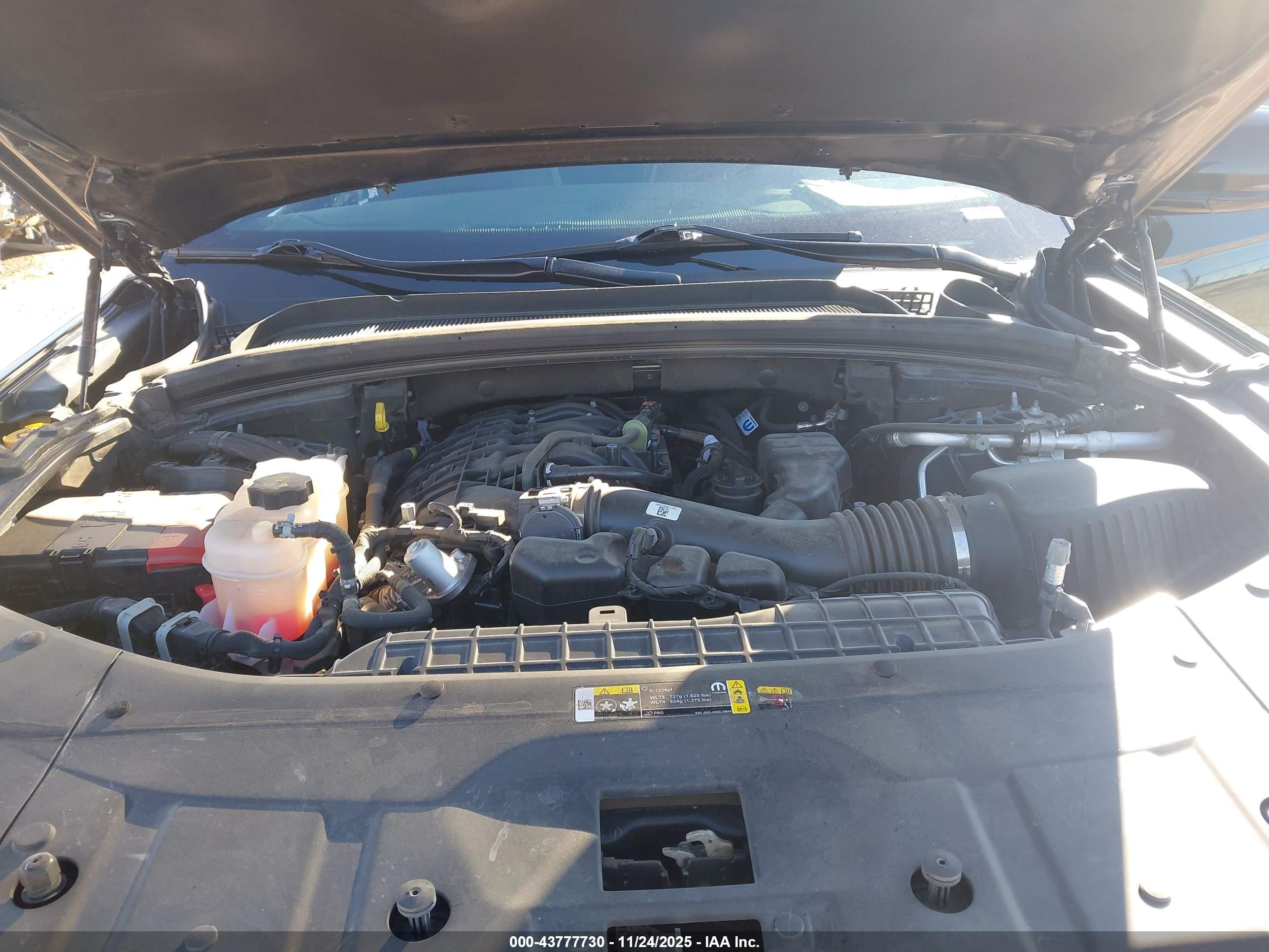 JEEP GRAND image 10