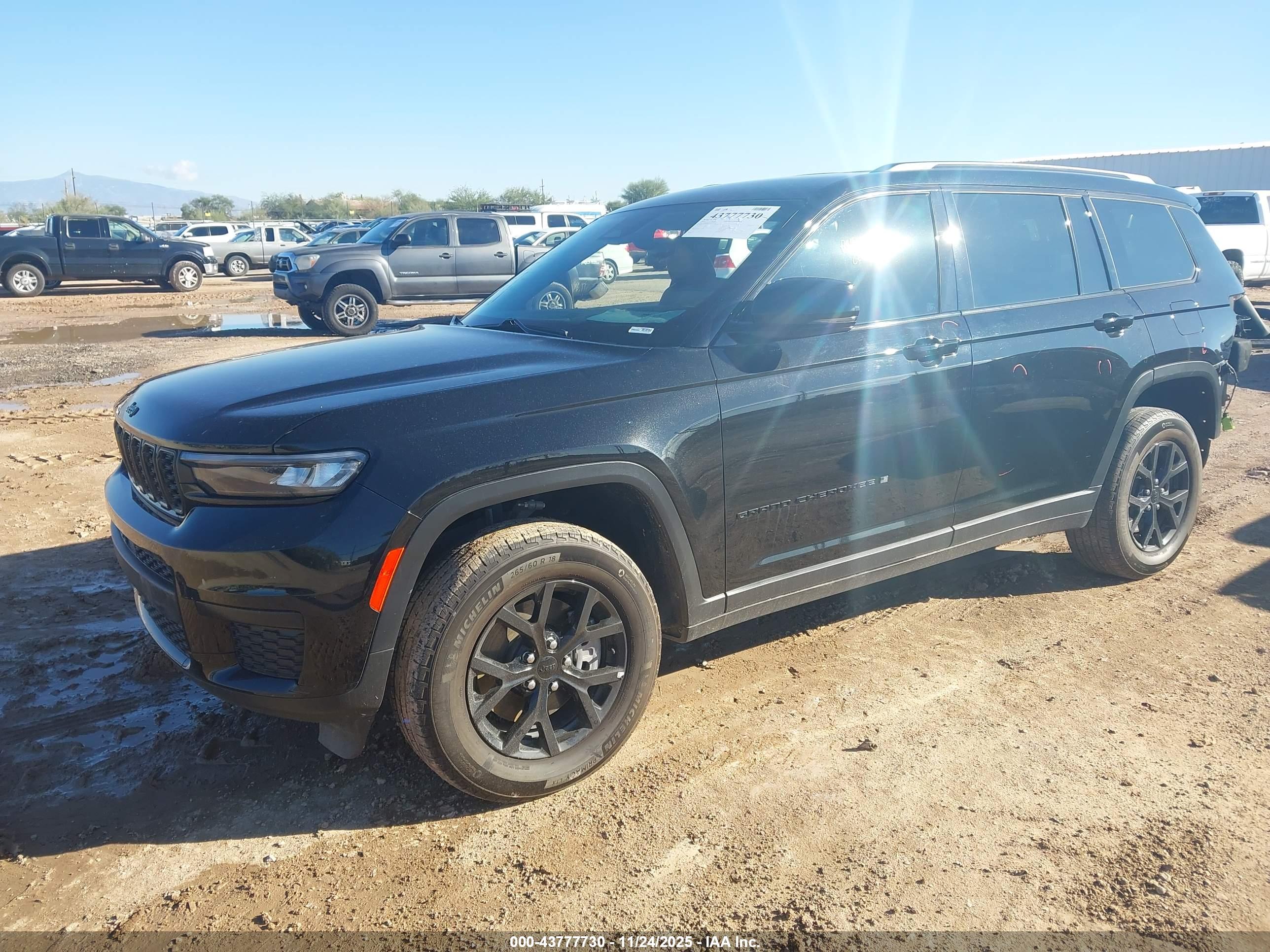 JEEP GRAND image 2
