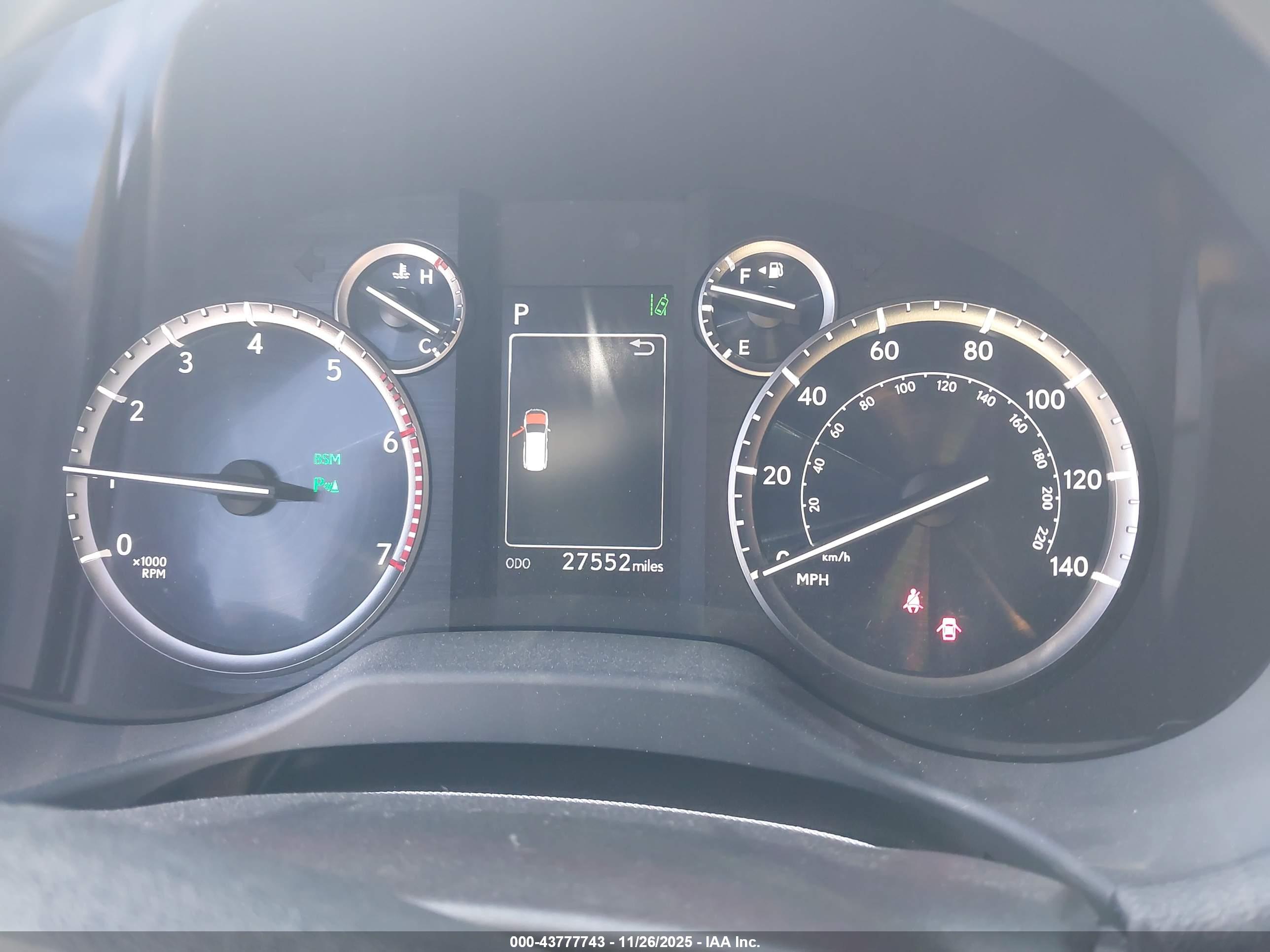 LEXUS GX image 7