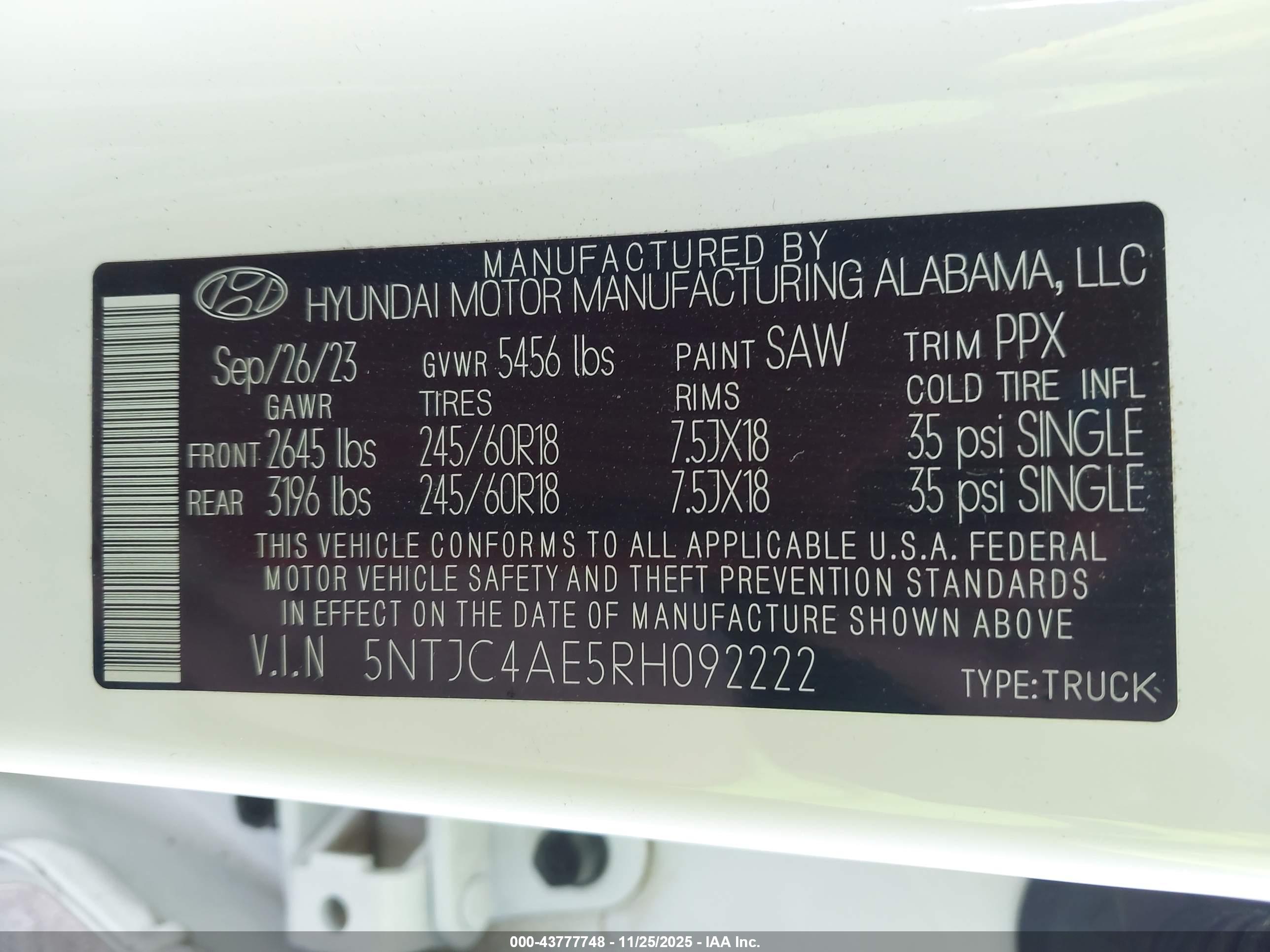 HYUNDAI SANTA image 9