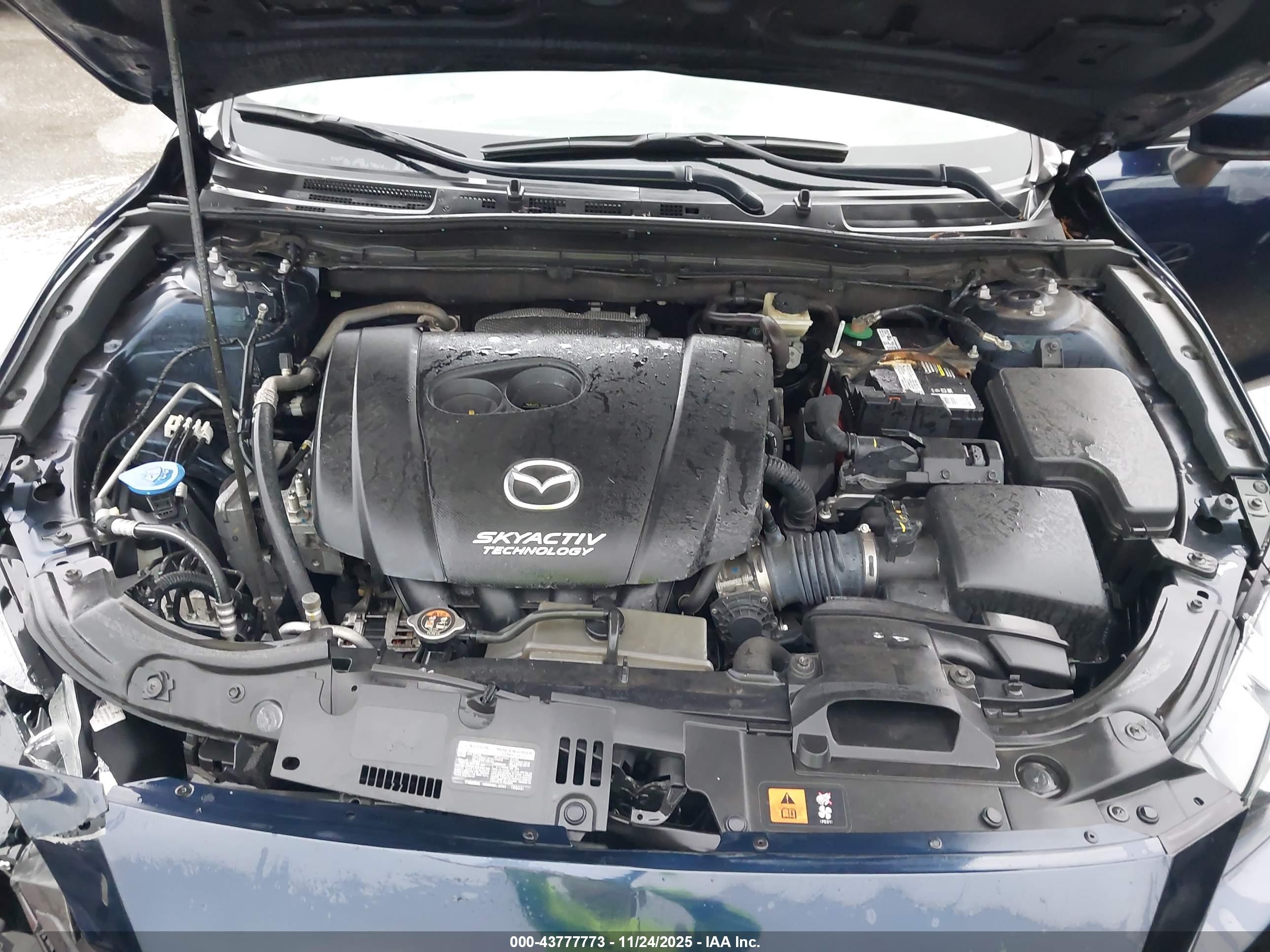 MAZDA MAZDA3 image 10
