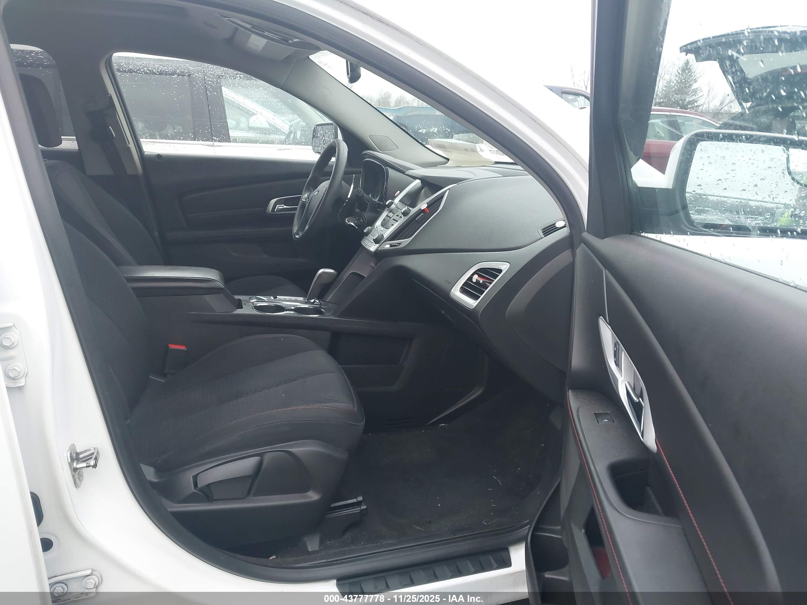 GMC TERRAIN image 5