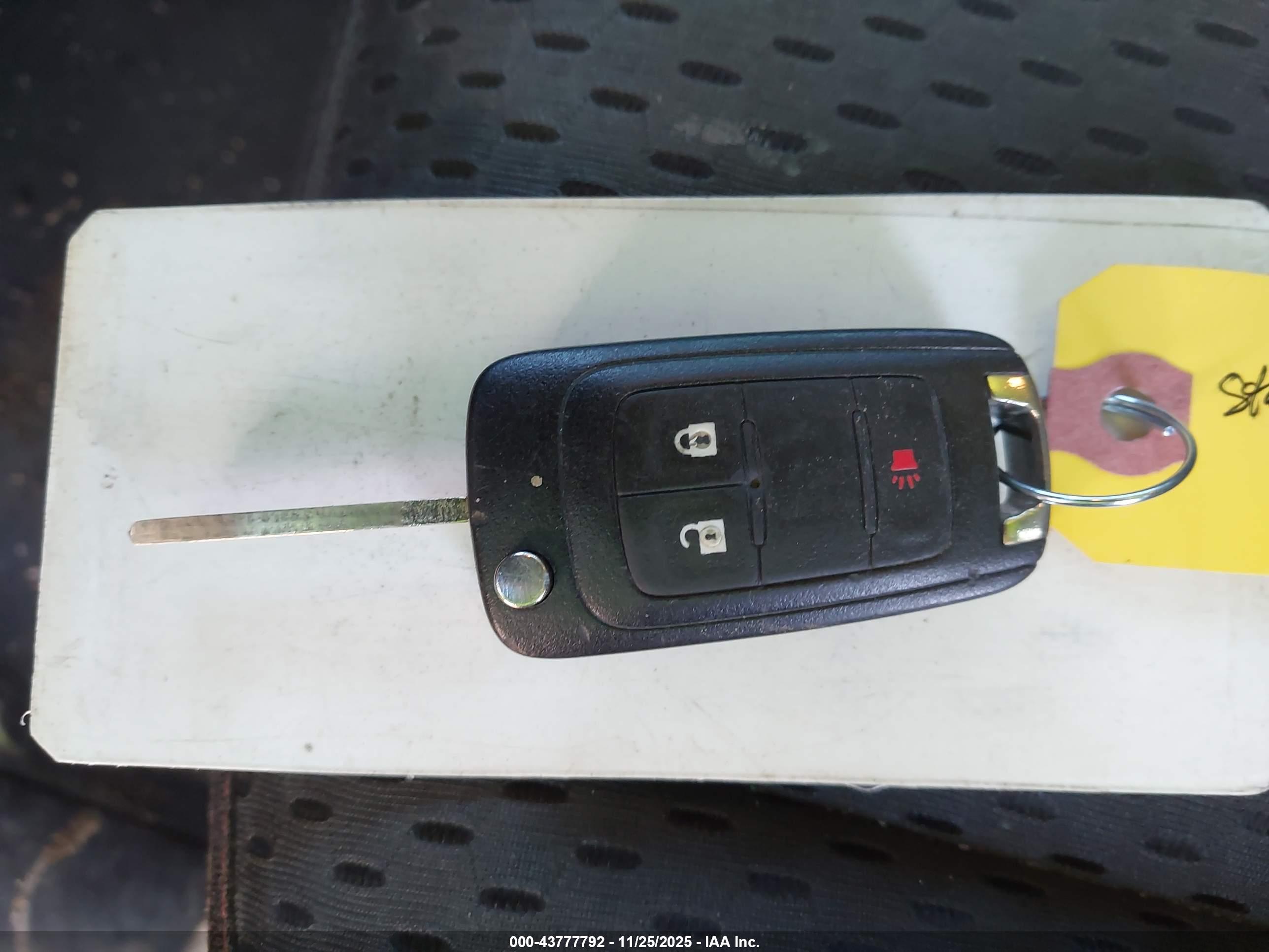 CHEVROLET EQUINOX image 11