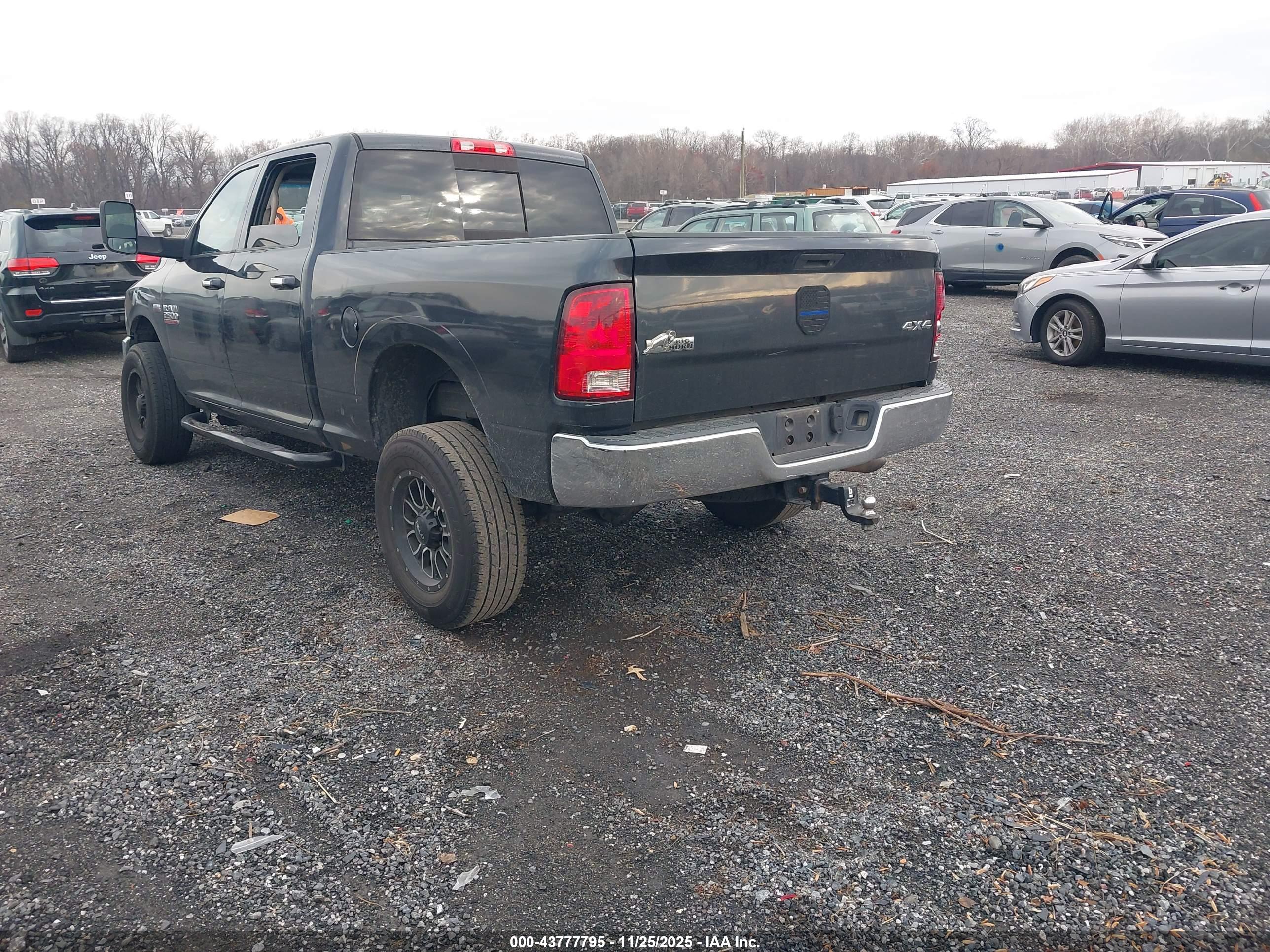 RAM 2500 image 3