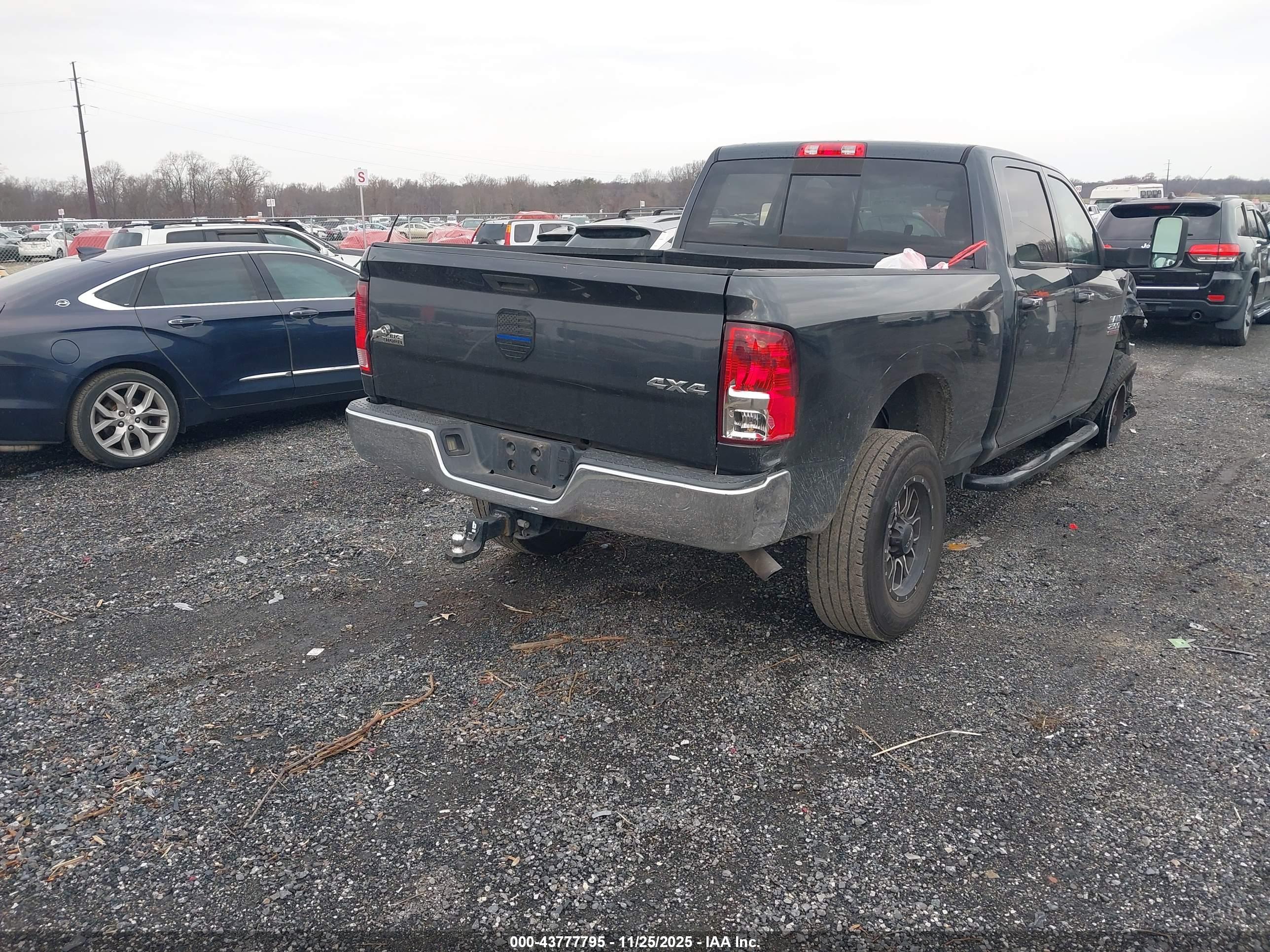 RAM 2500 image 4