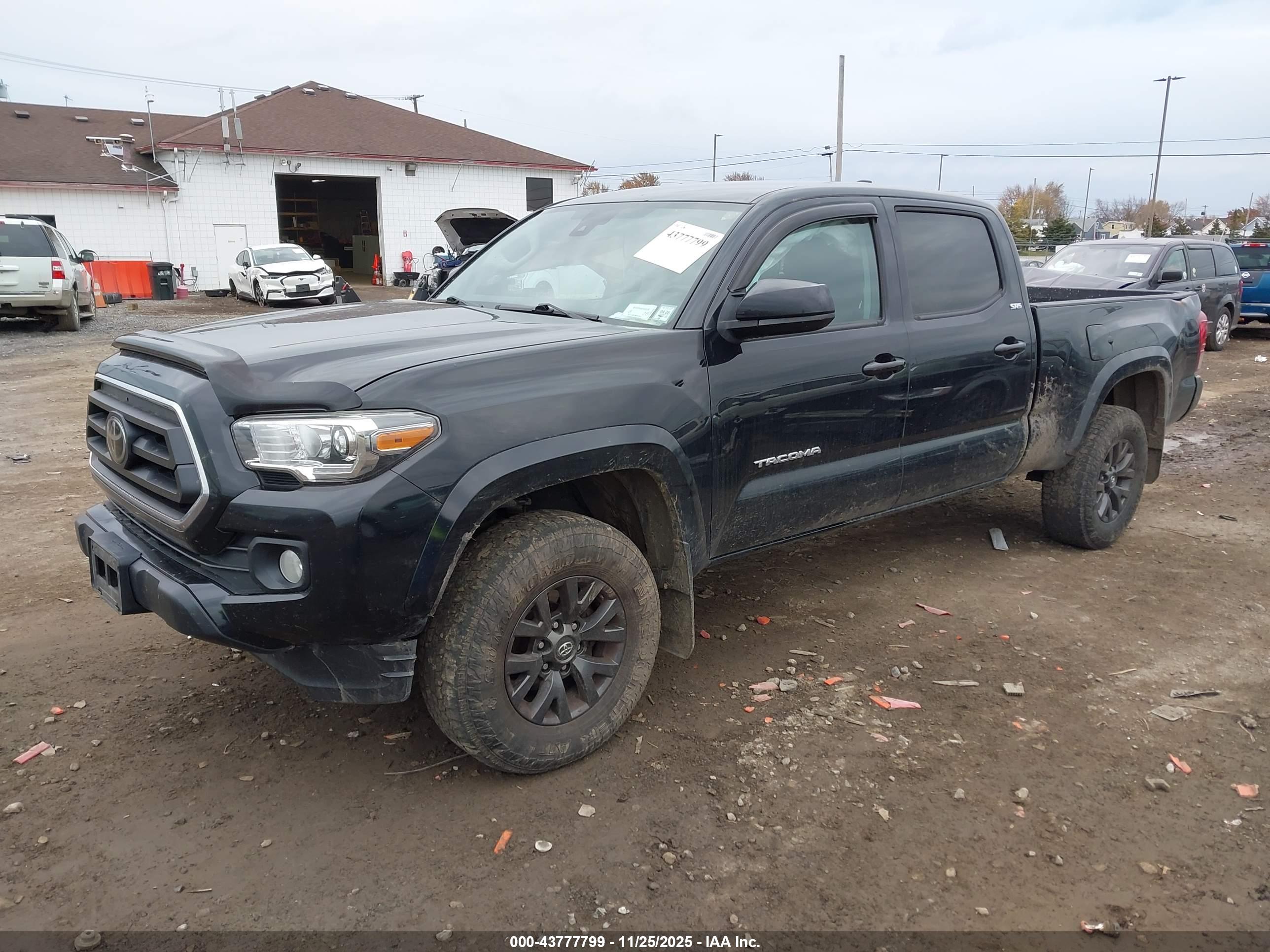 TOYOTA TACOMA image 2