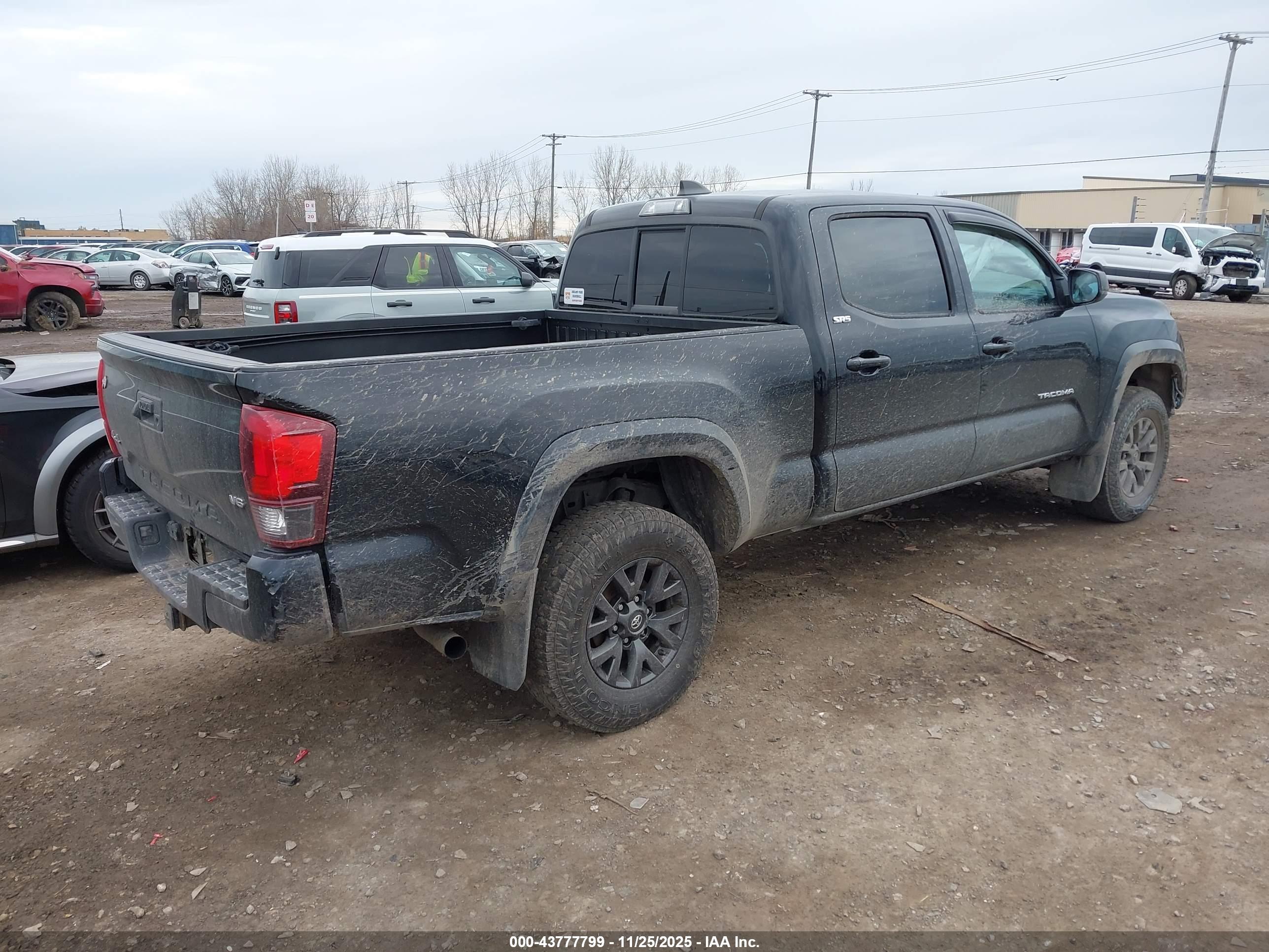 TOYOTA TACOMA image 4