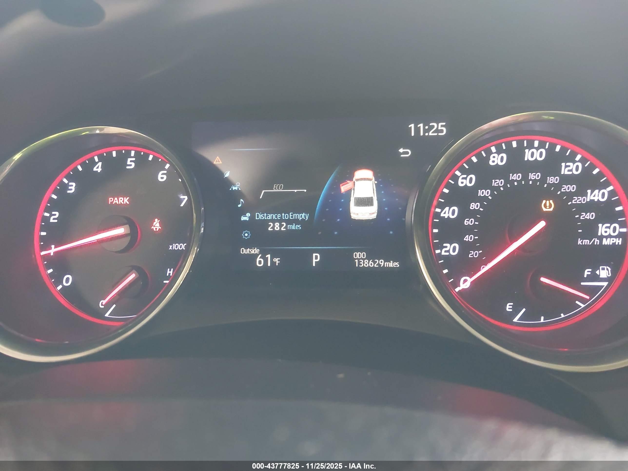TOYOTA CAMRY image 7