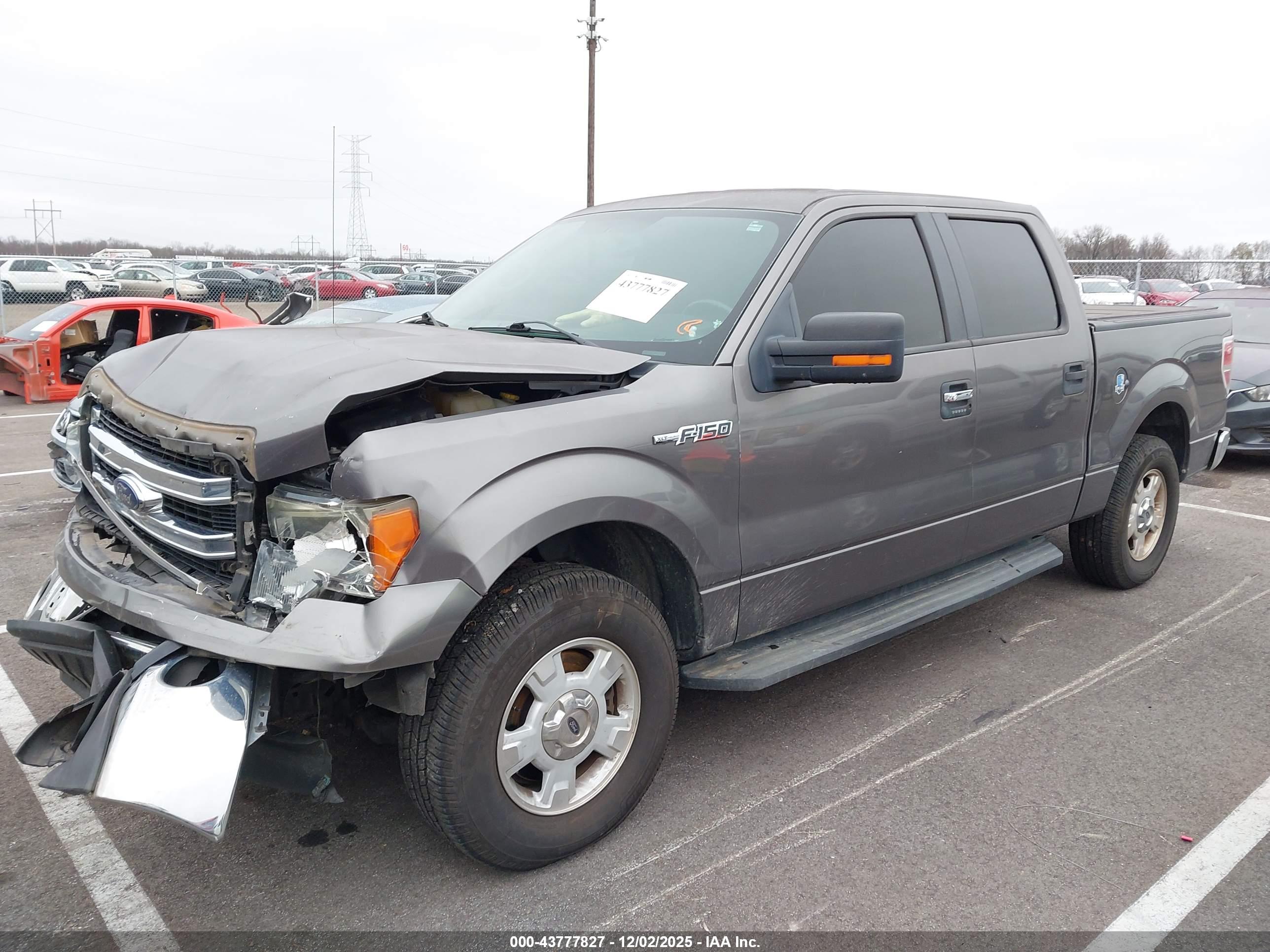 FORD F-150 image 2