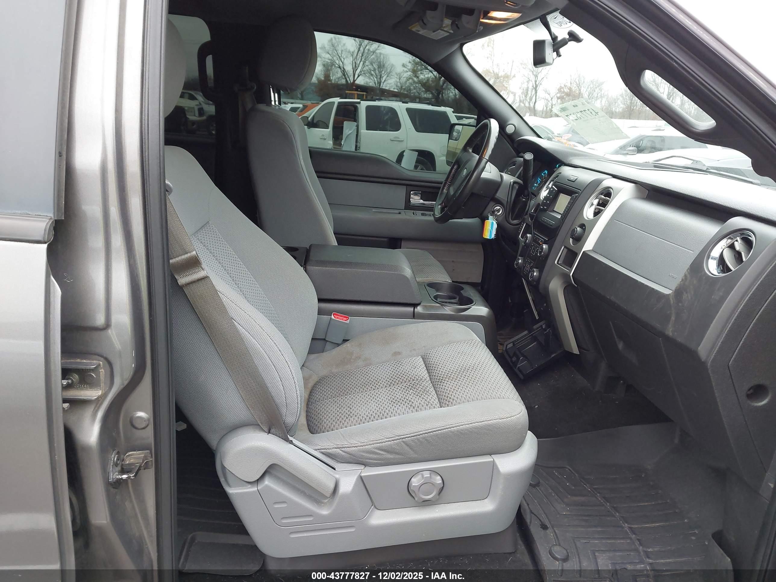 FORD F-150 image 5