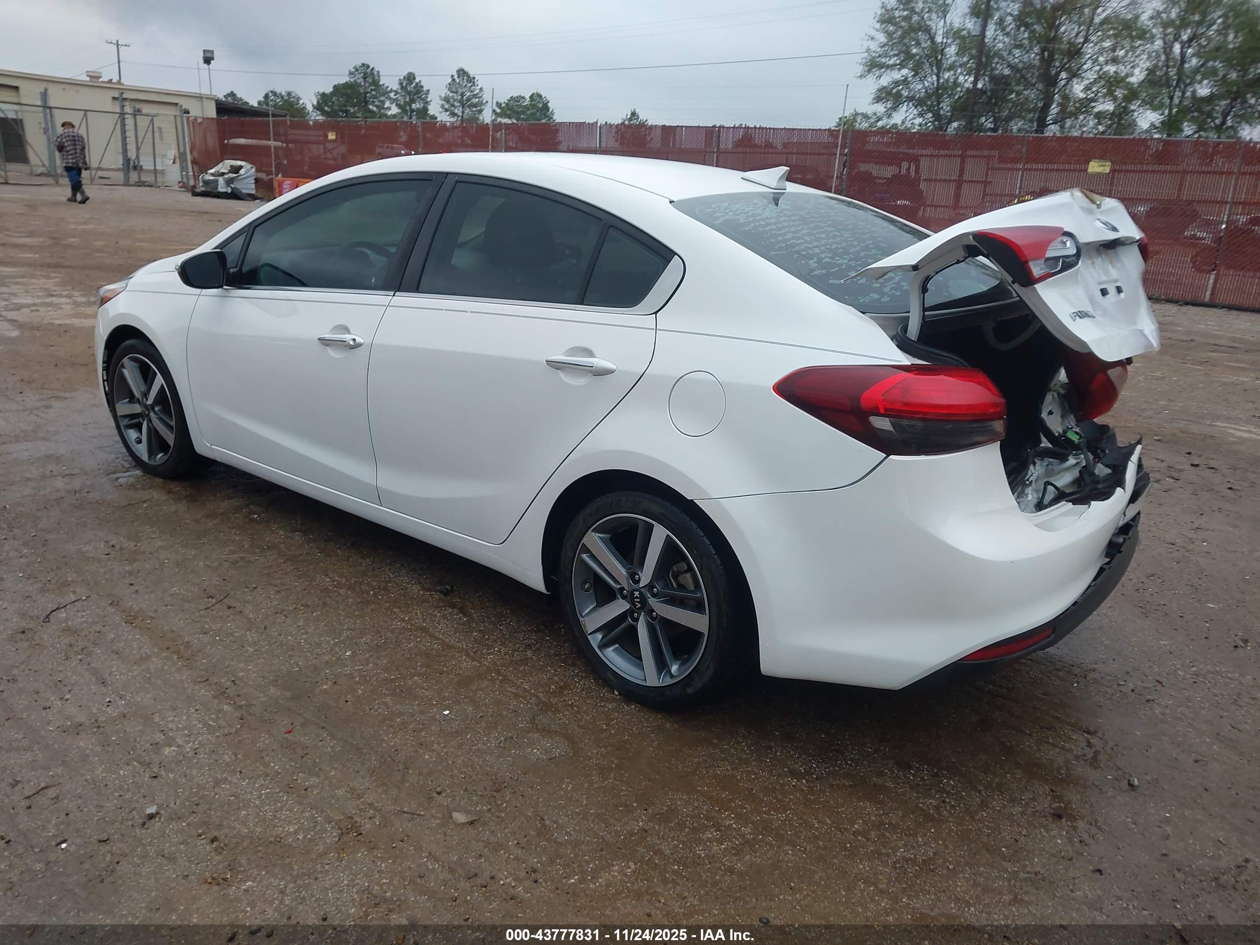 KIA FORTE image 3
