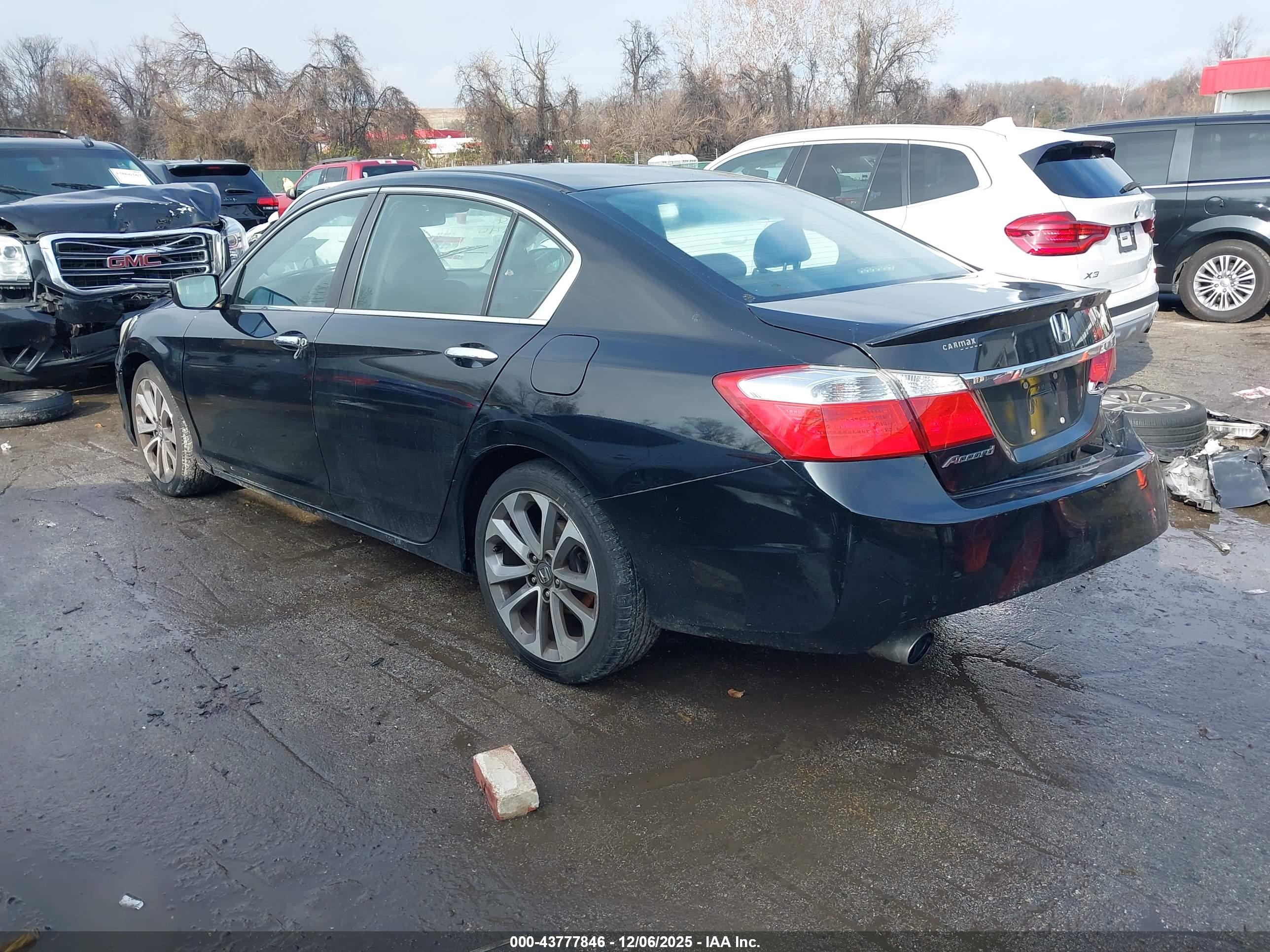 HONDA ACCORD image 3