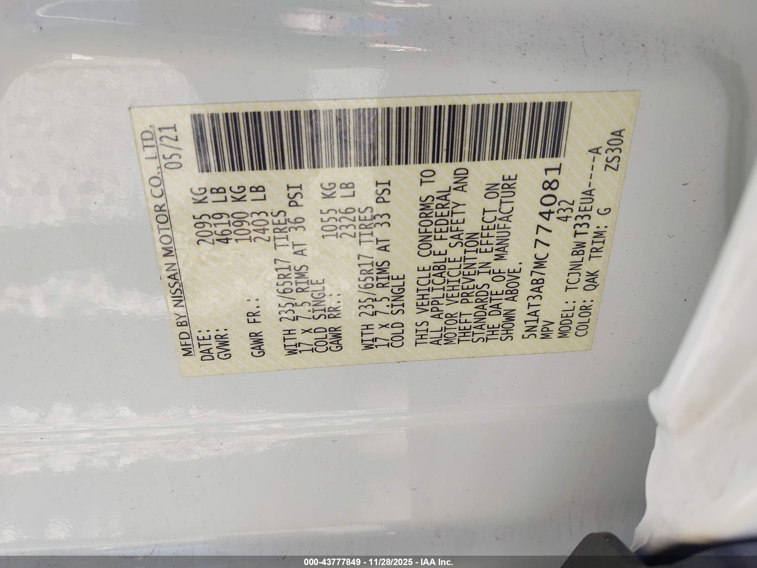 NISSAN ROGUE image 9