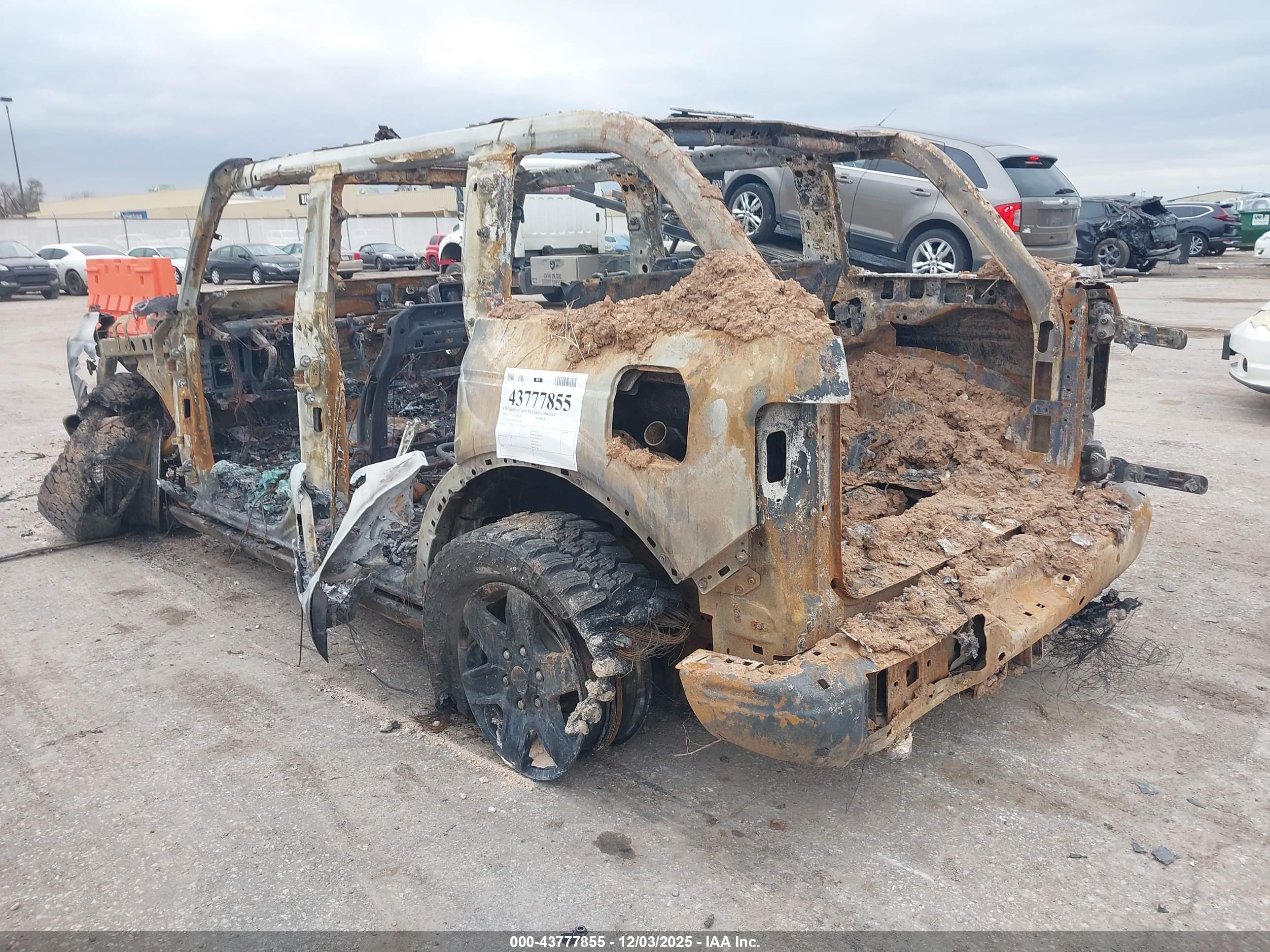 FORD BRONCO image 3