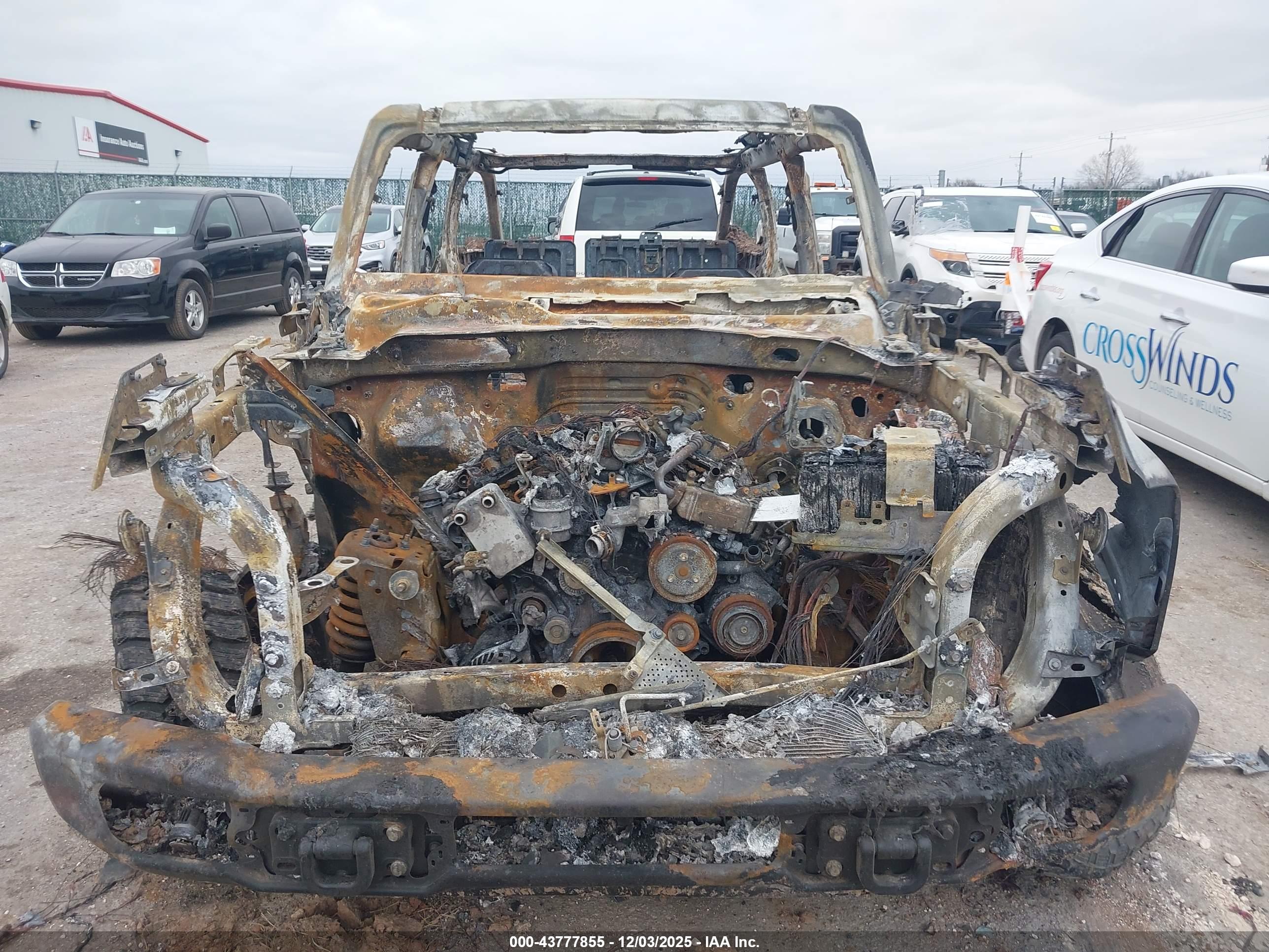 FORD BRONCO image 6