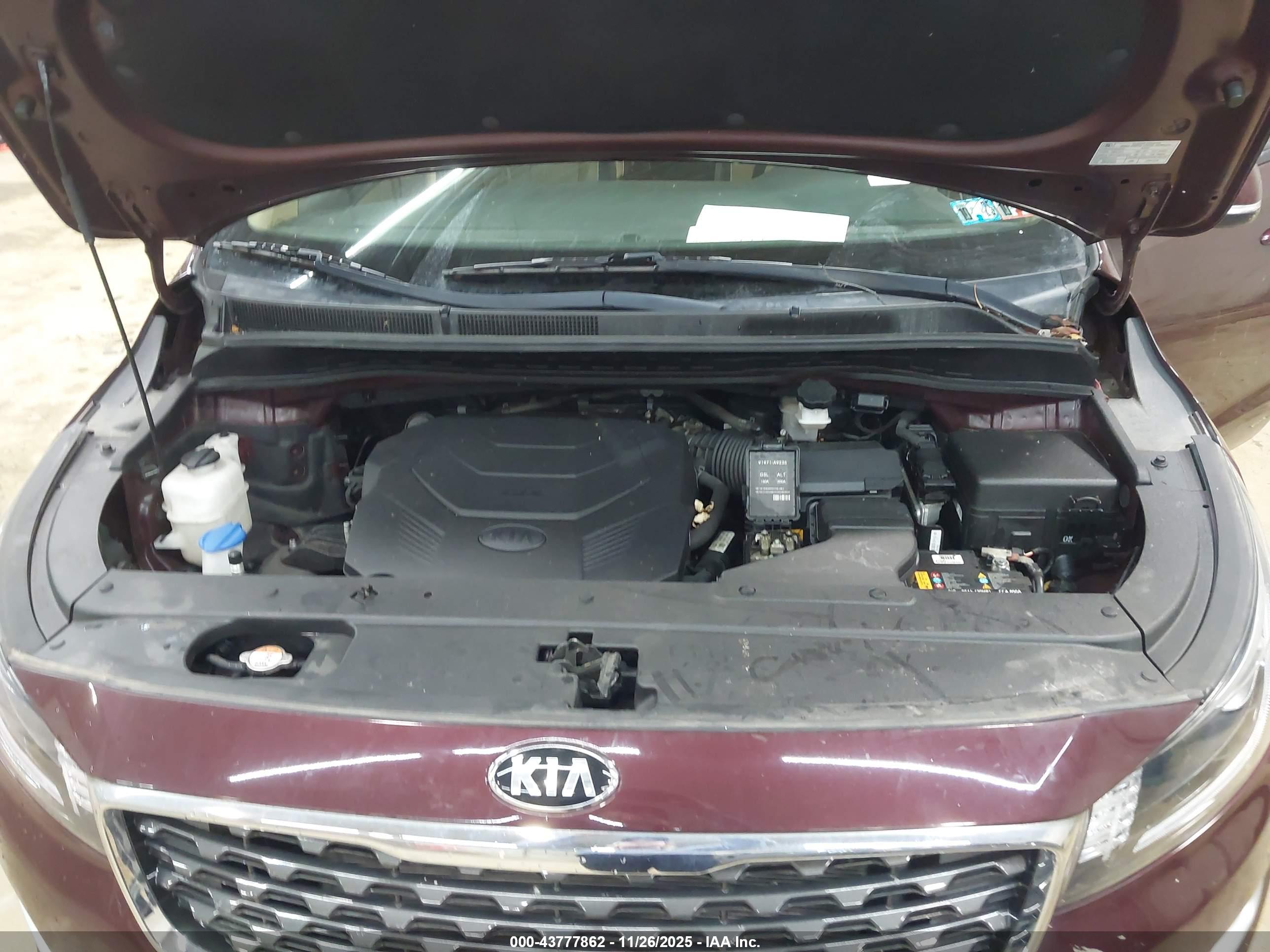 KIA SEDONA image 10