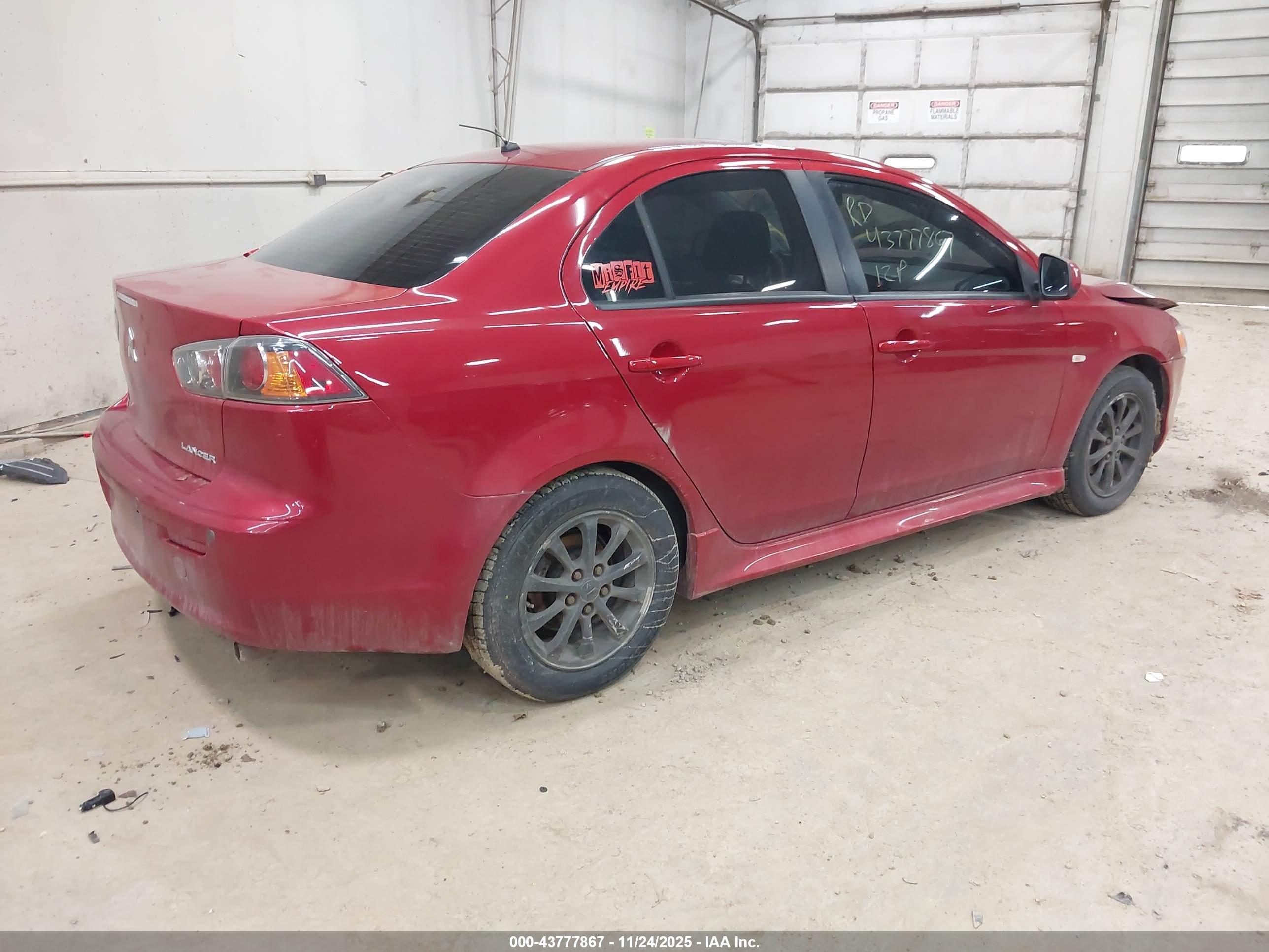 MITSUBISHI LANCER image 4