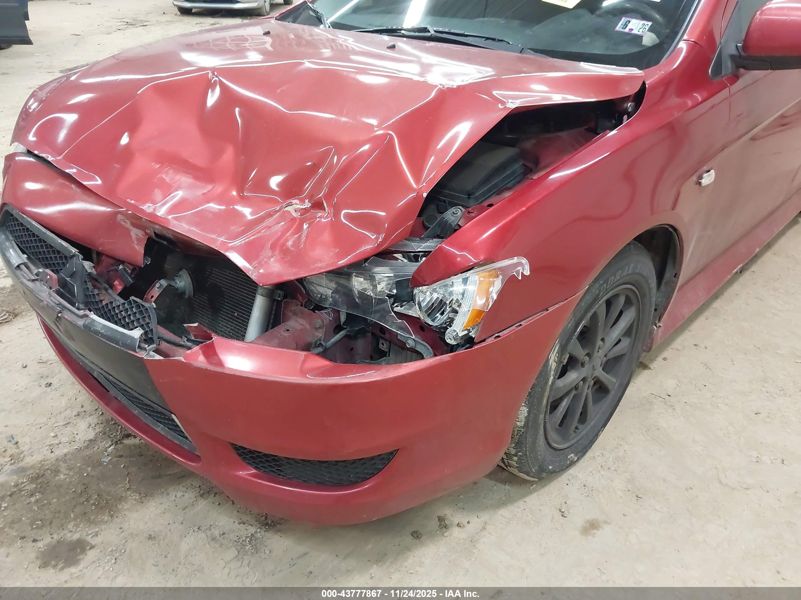 MITSUBISHI LANCER image 6
