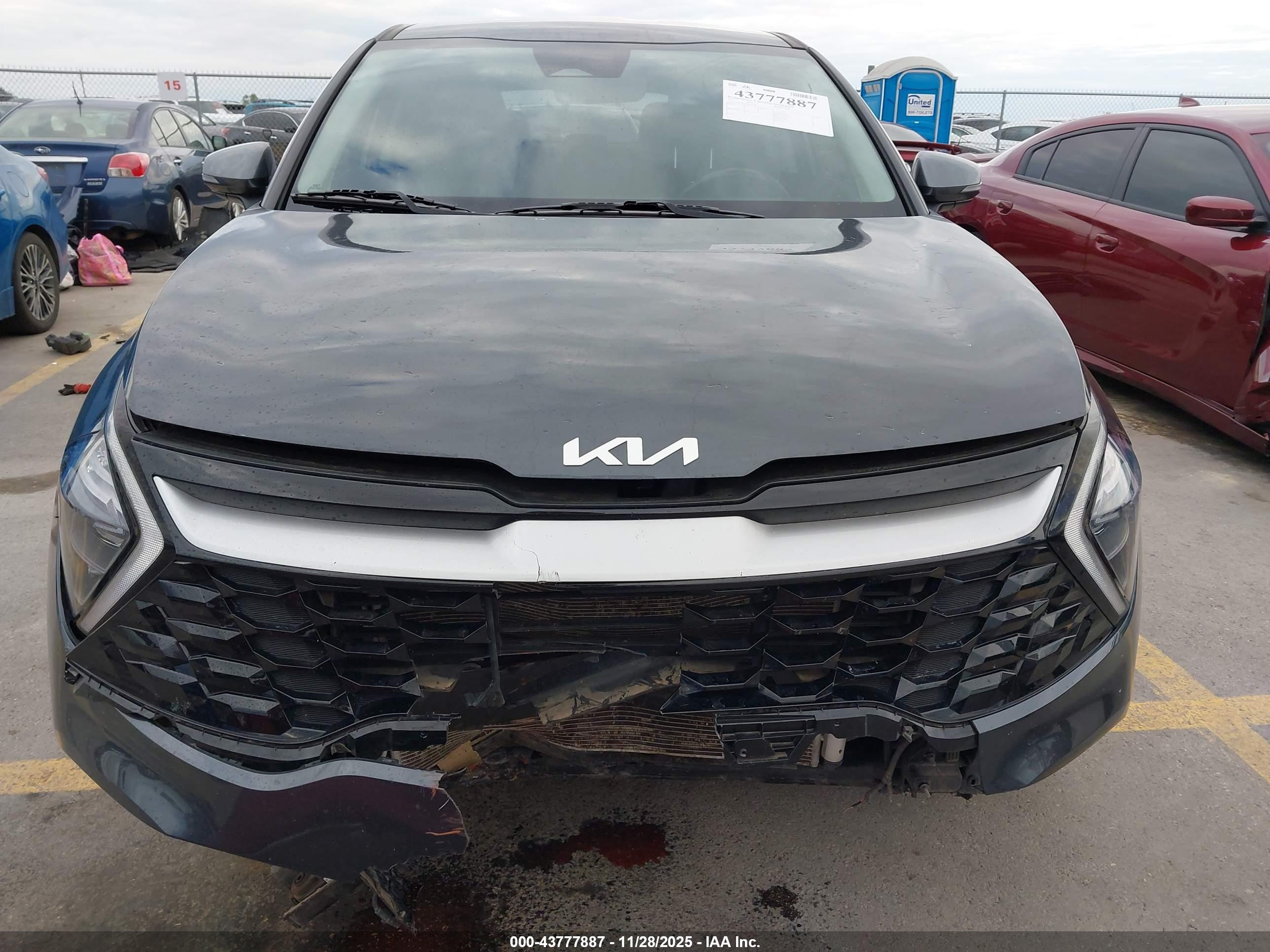 KIA SPORTAGE image 6