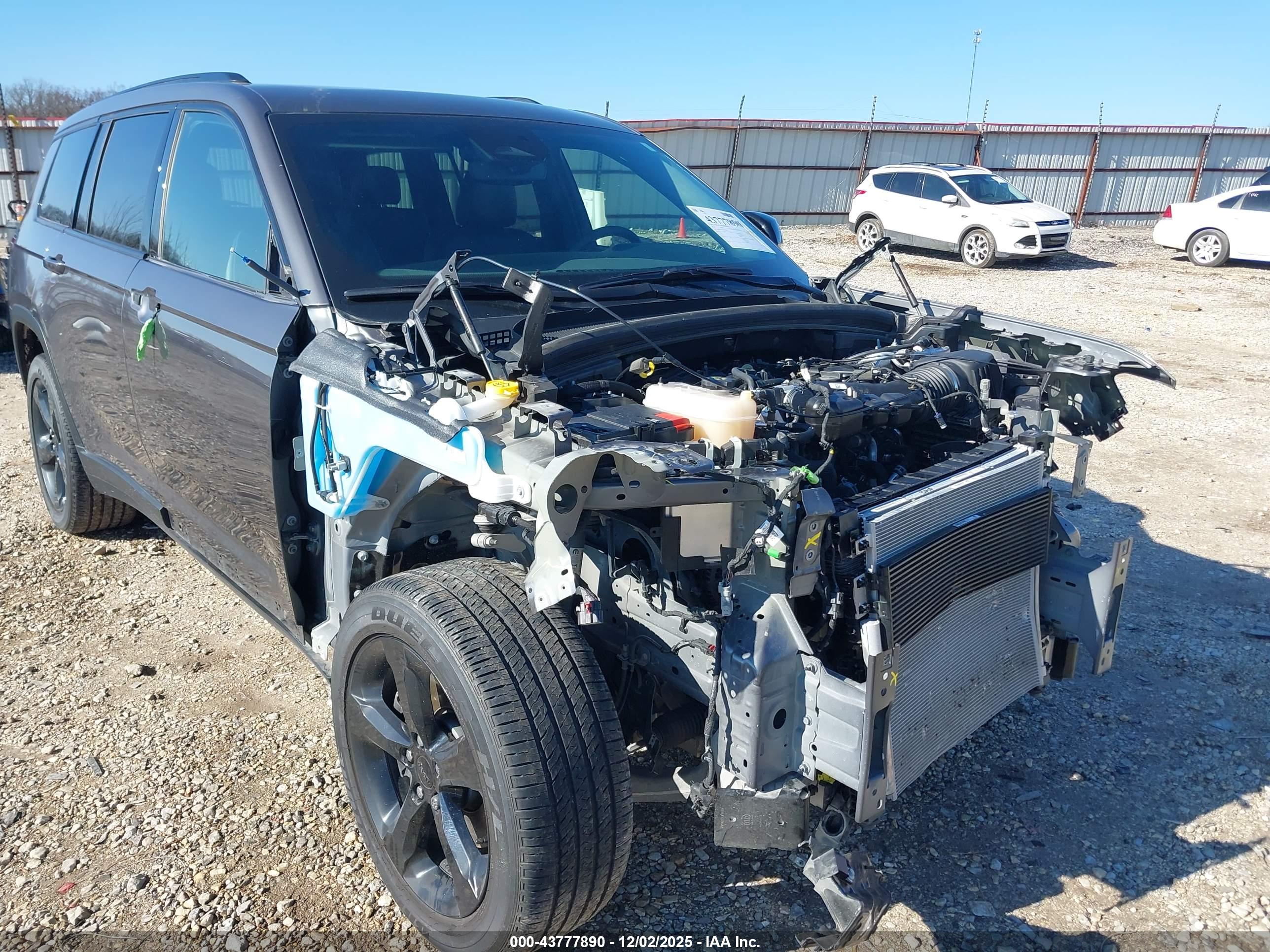 JEEP GRAND image 6