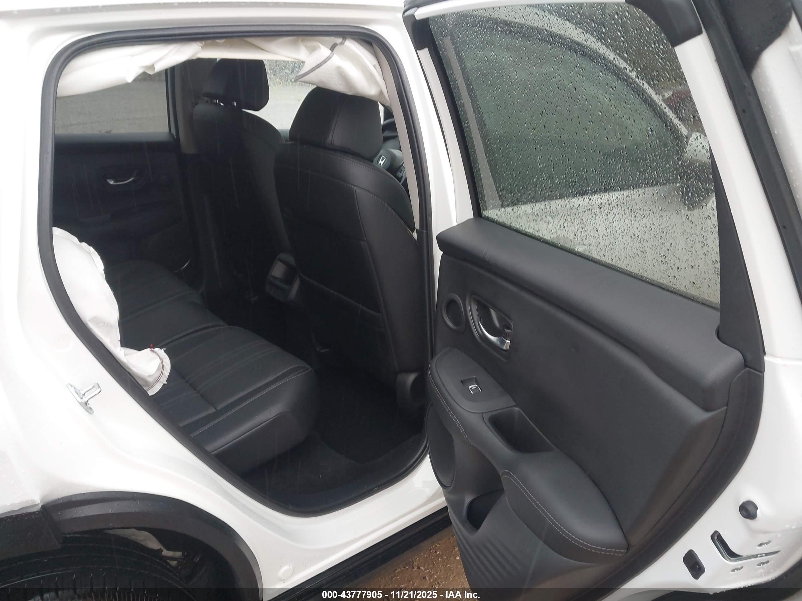 HONDA HR-V image 8