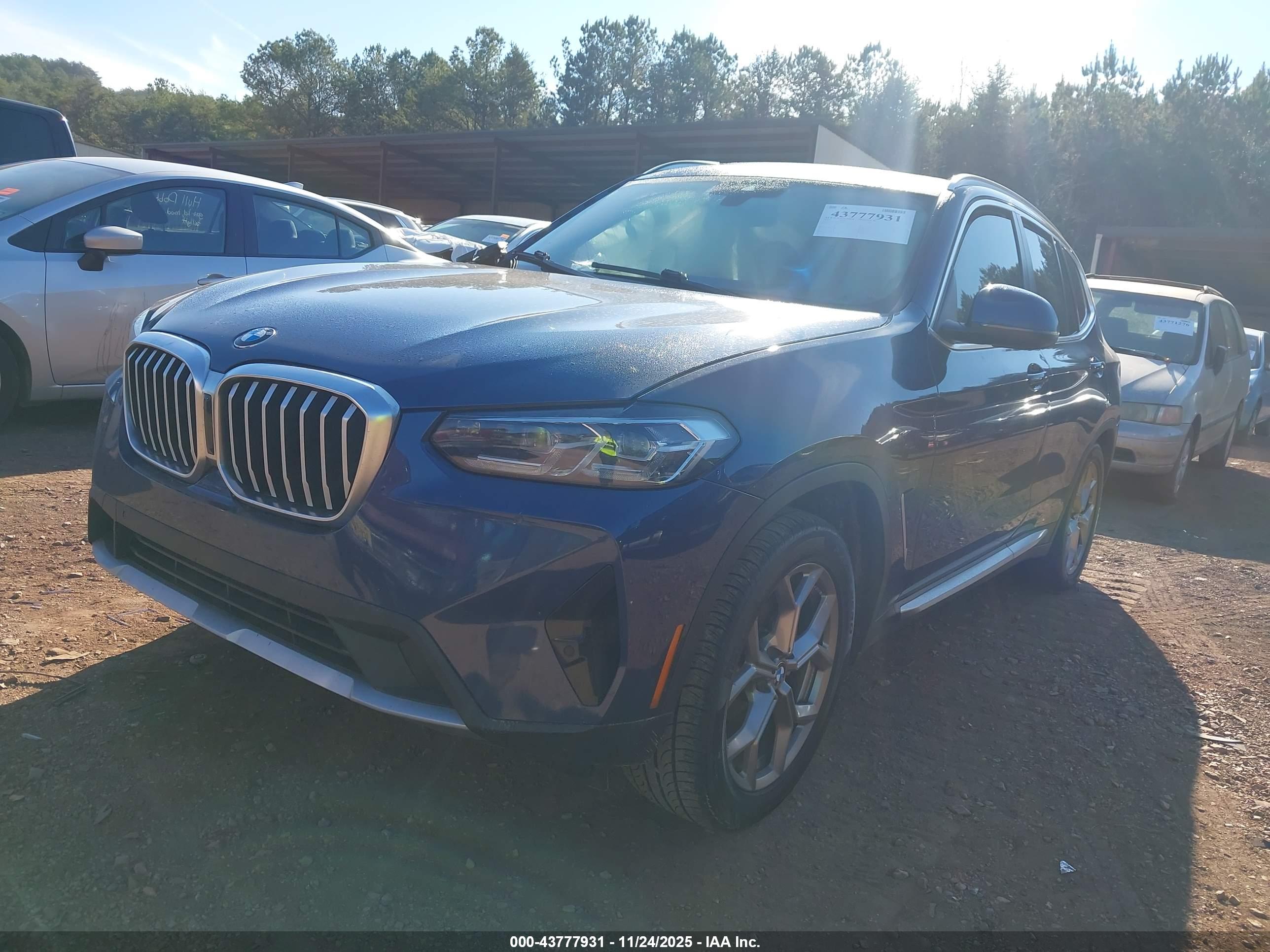 BMW X3 image 2
