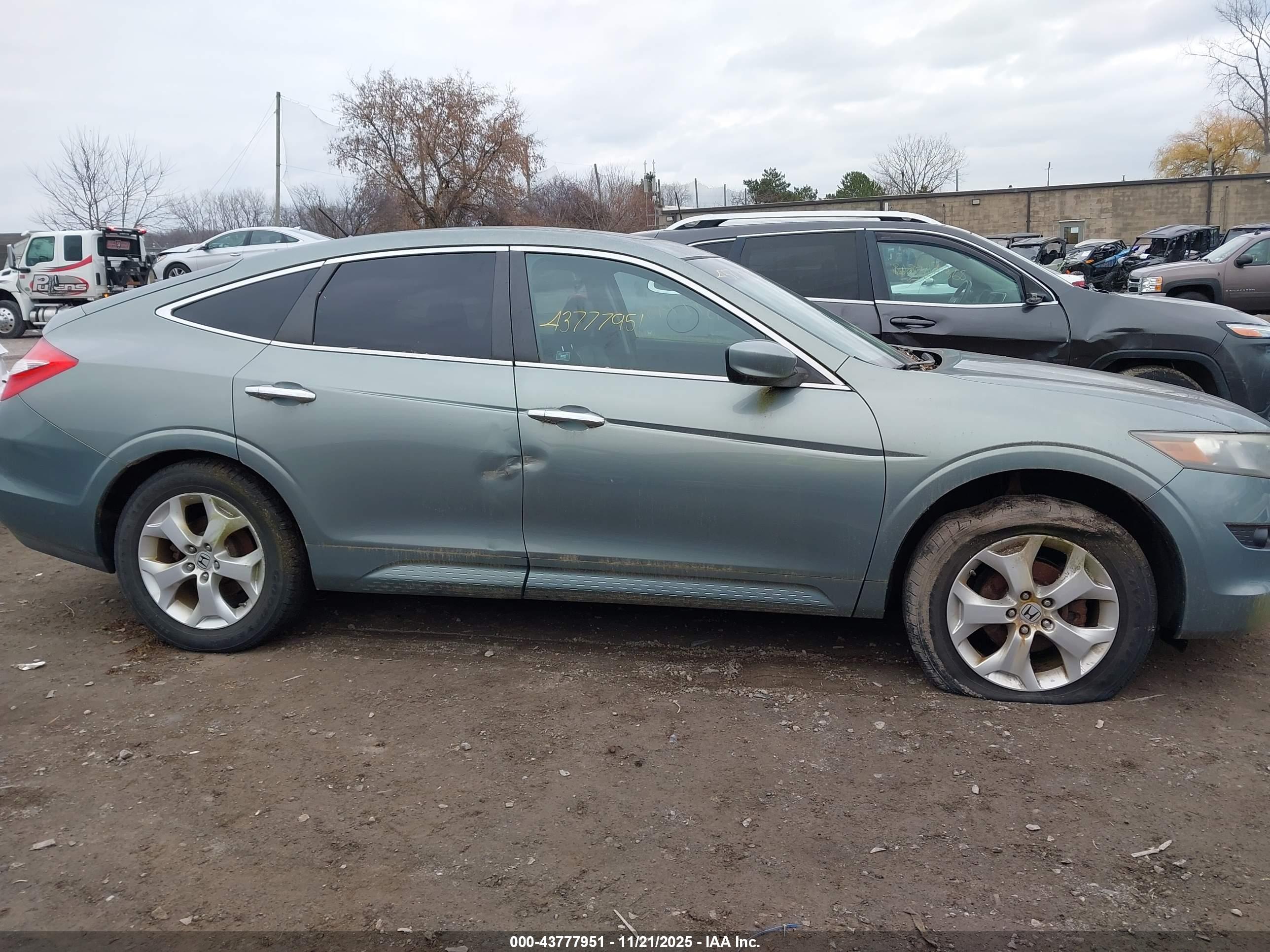 HONDA ACCORD image 6
