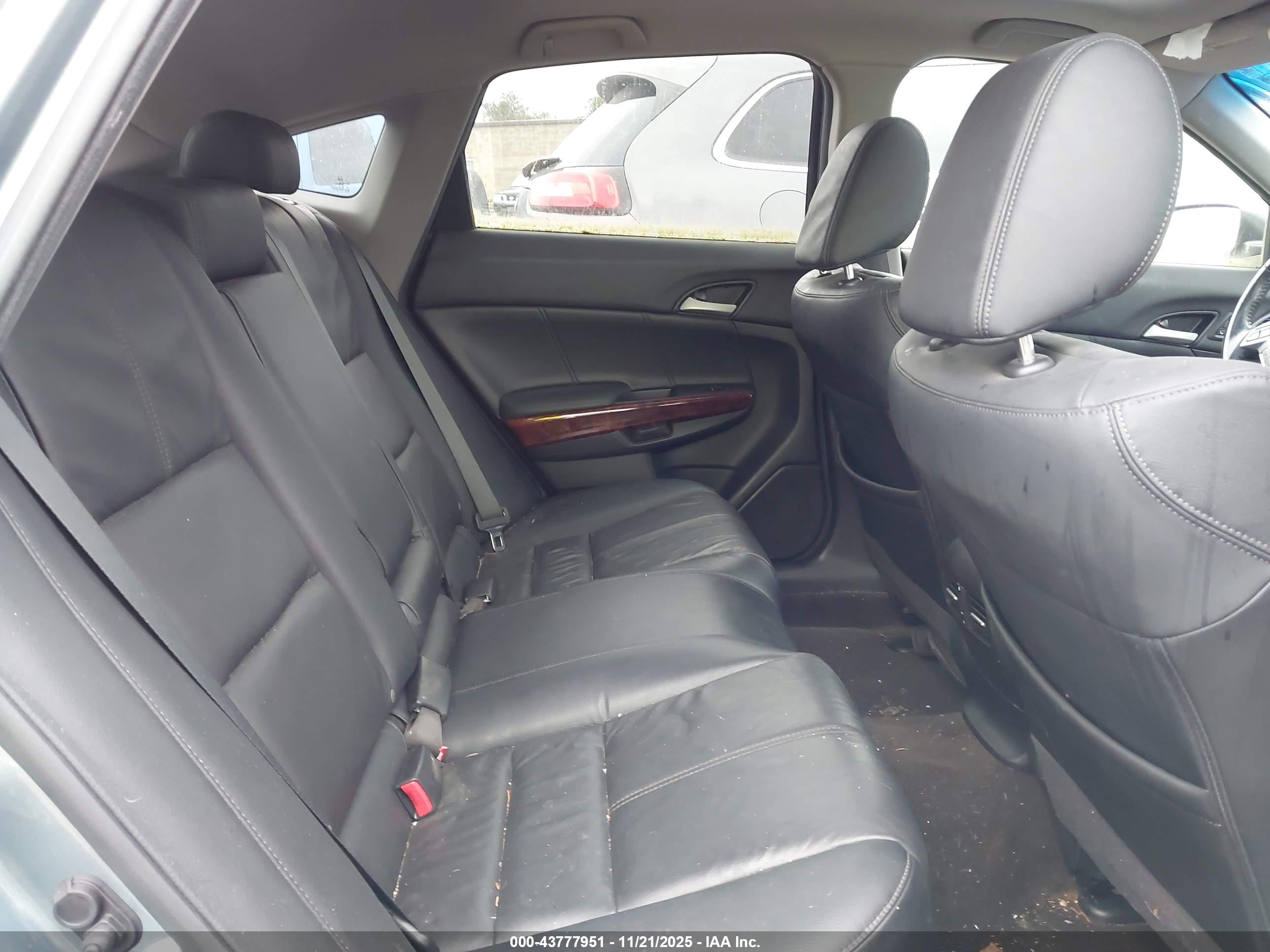 HONDA ACCORD image 8