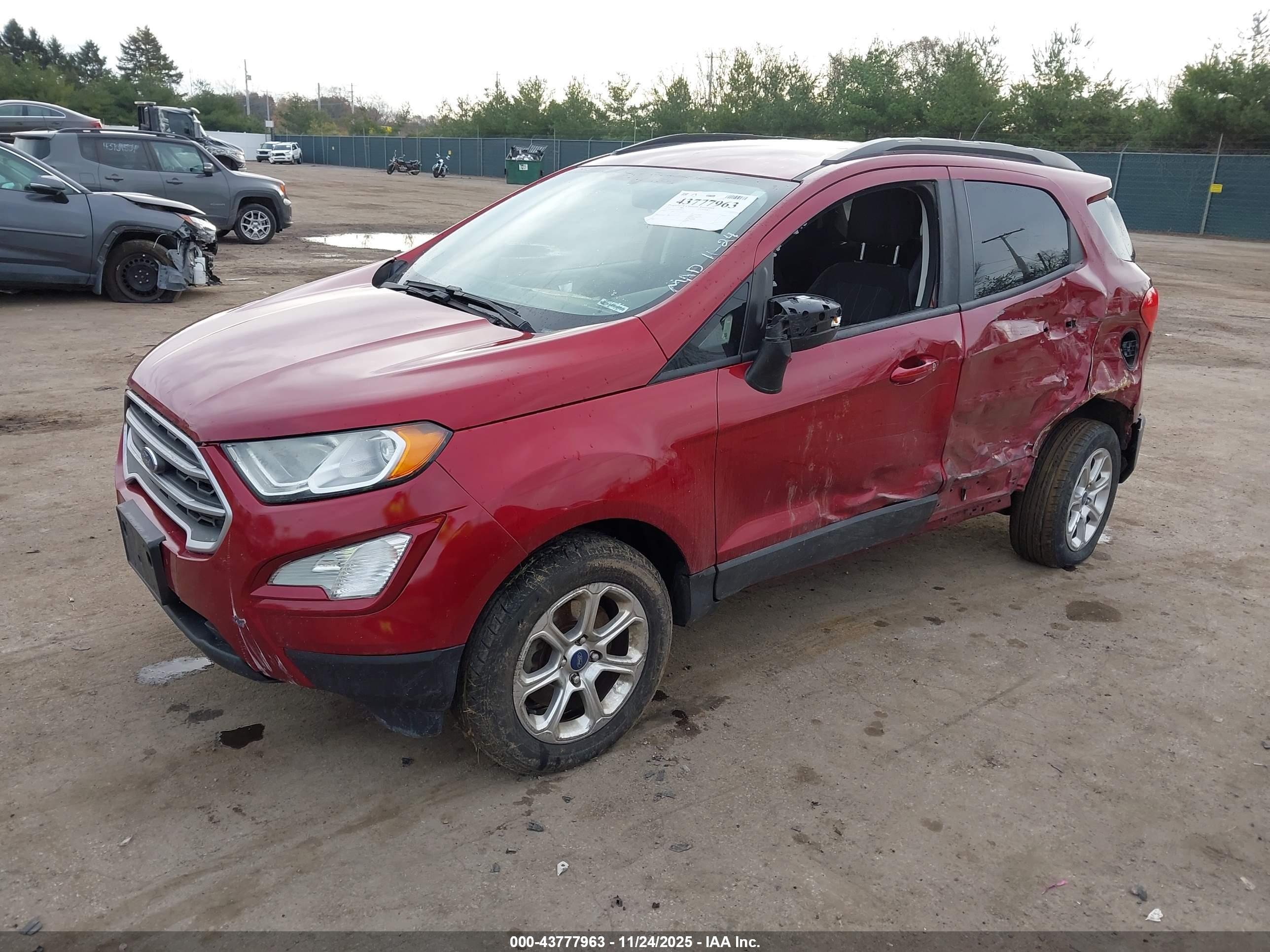 FORD ECOSPORT image 2