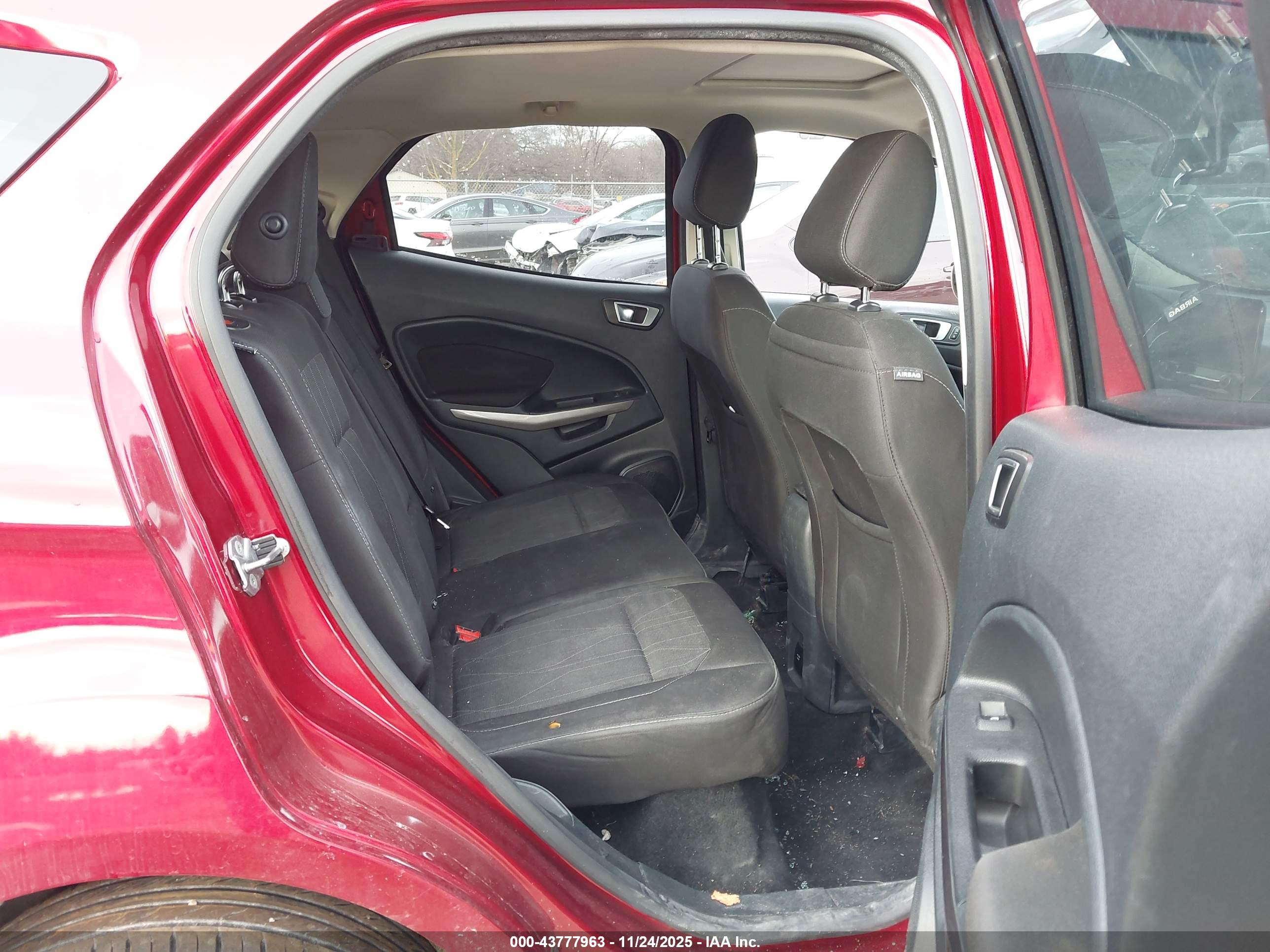 FORD ECOSPORT image 8