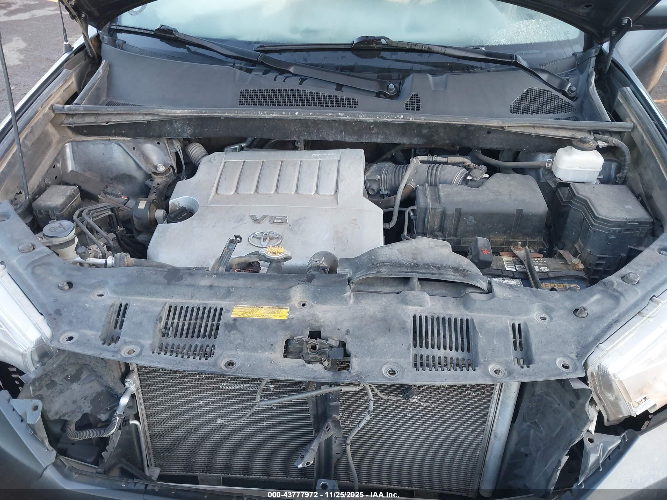 TOYOTA HIGHLANDER image 10