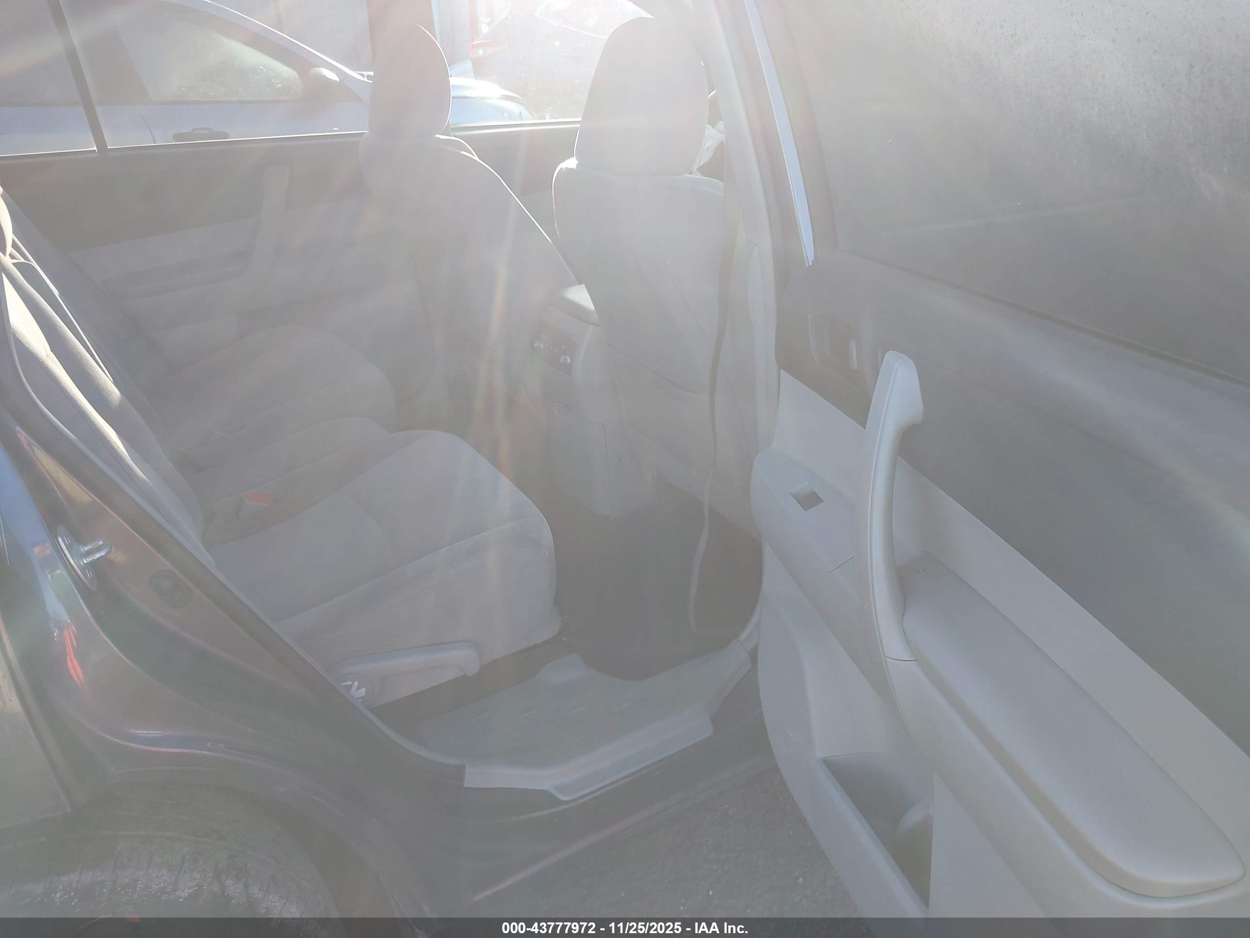 TOYOTA HIGHLANDER image 8