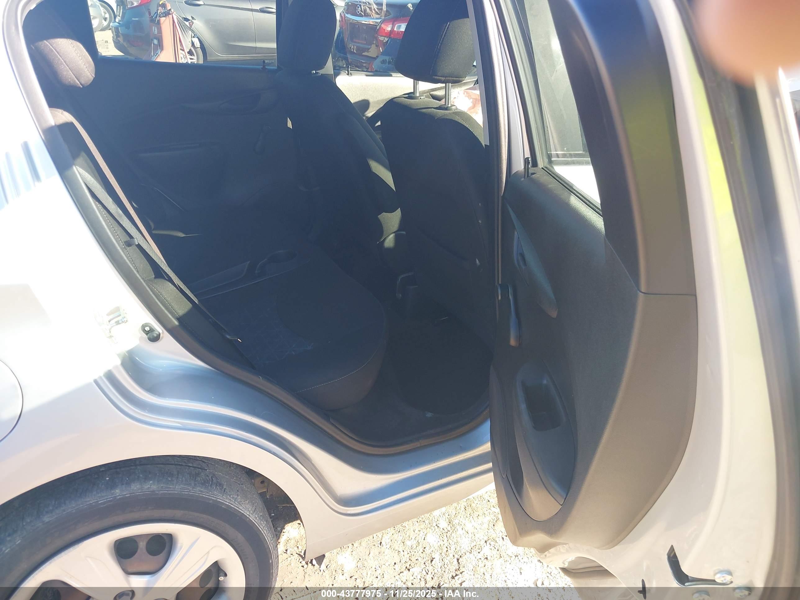 CHEVROLET SPARK image 8