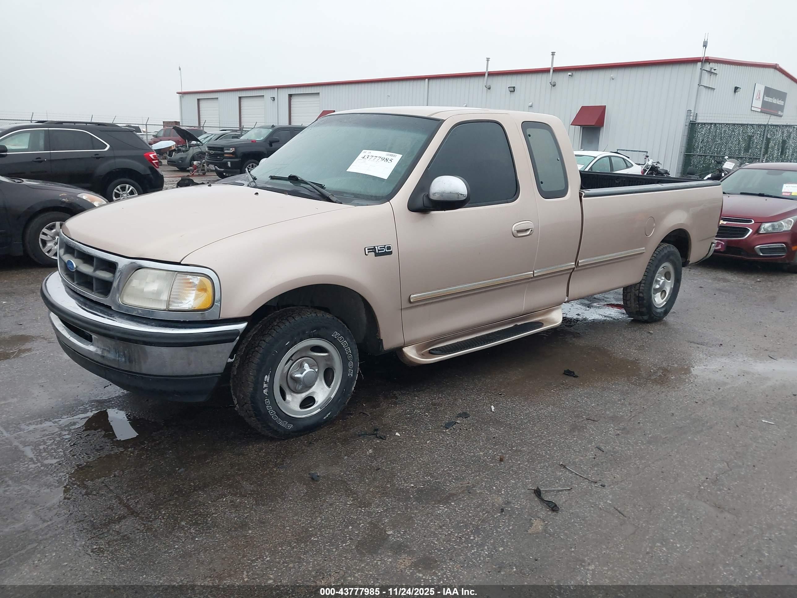 FORD F-150 image 2