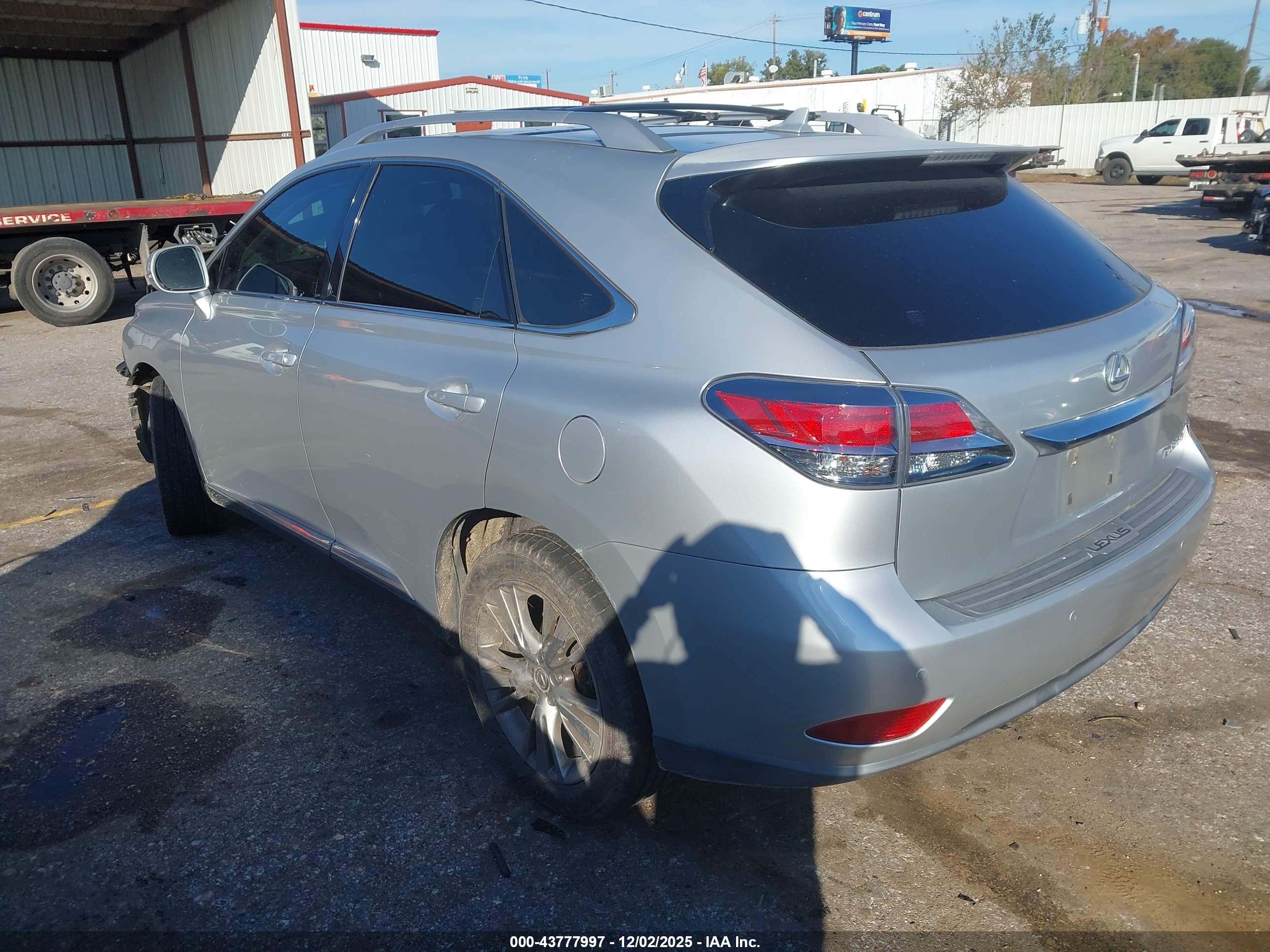 LEXUS RX image 3