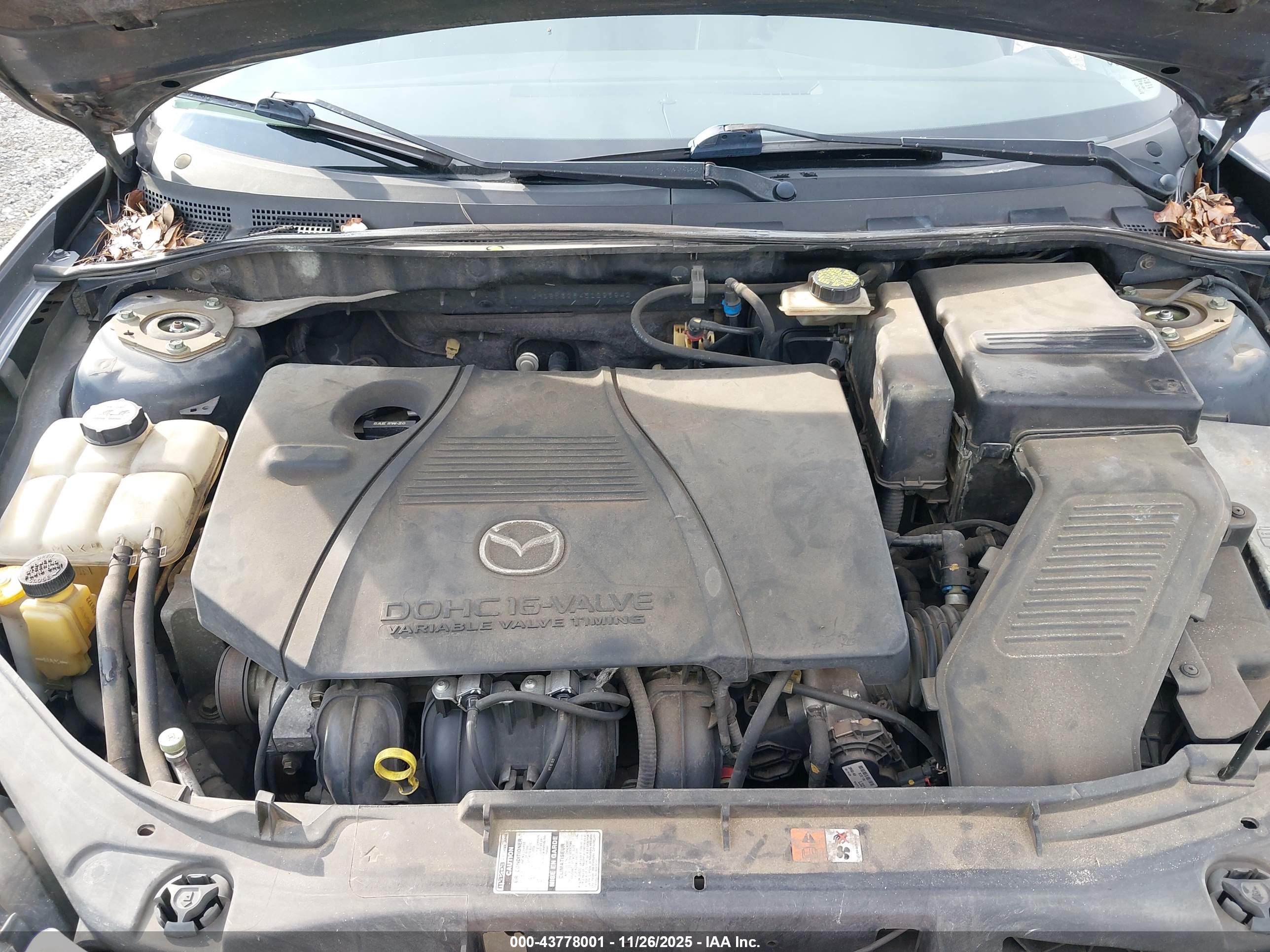 MAZDA MAZDA3 image 10