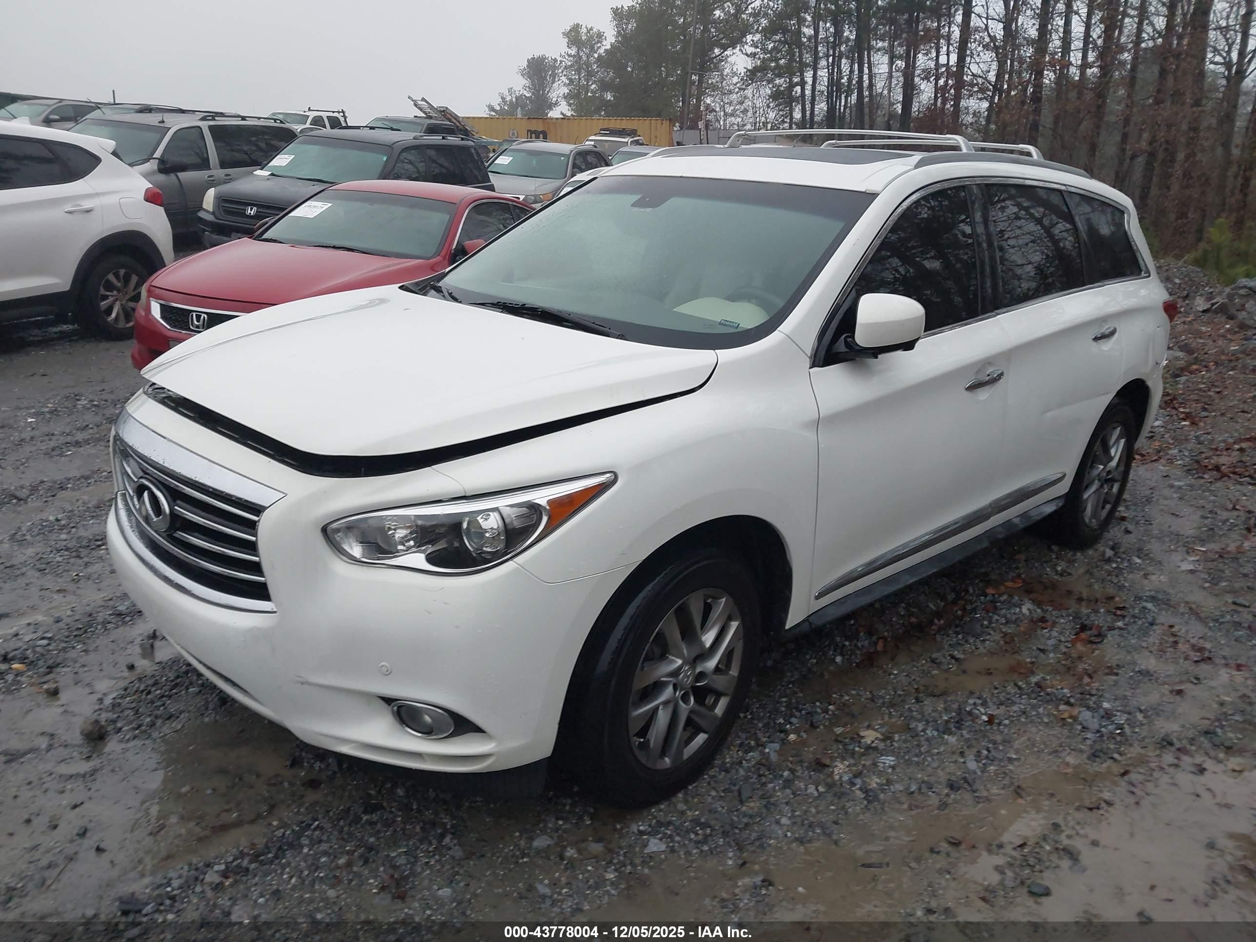 INFINITI QX60 image 2