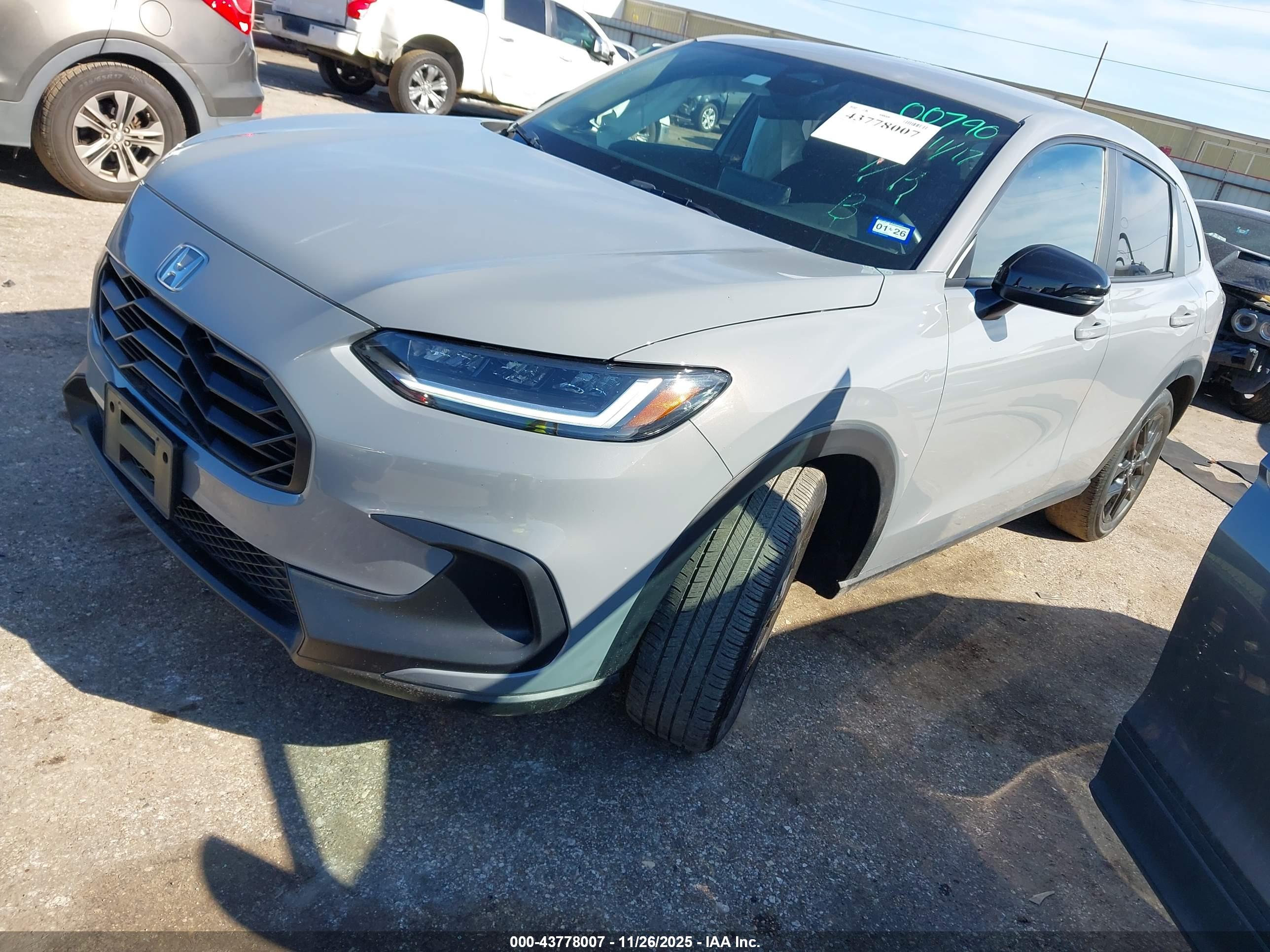 HONDA HR-V image 2