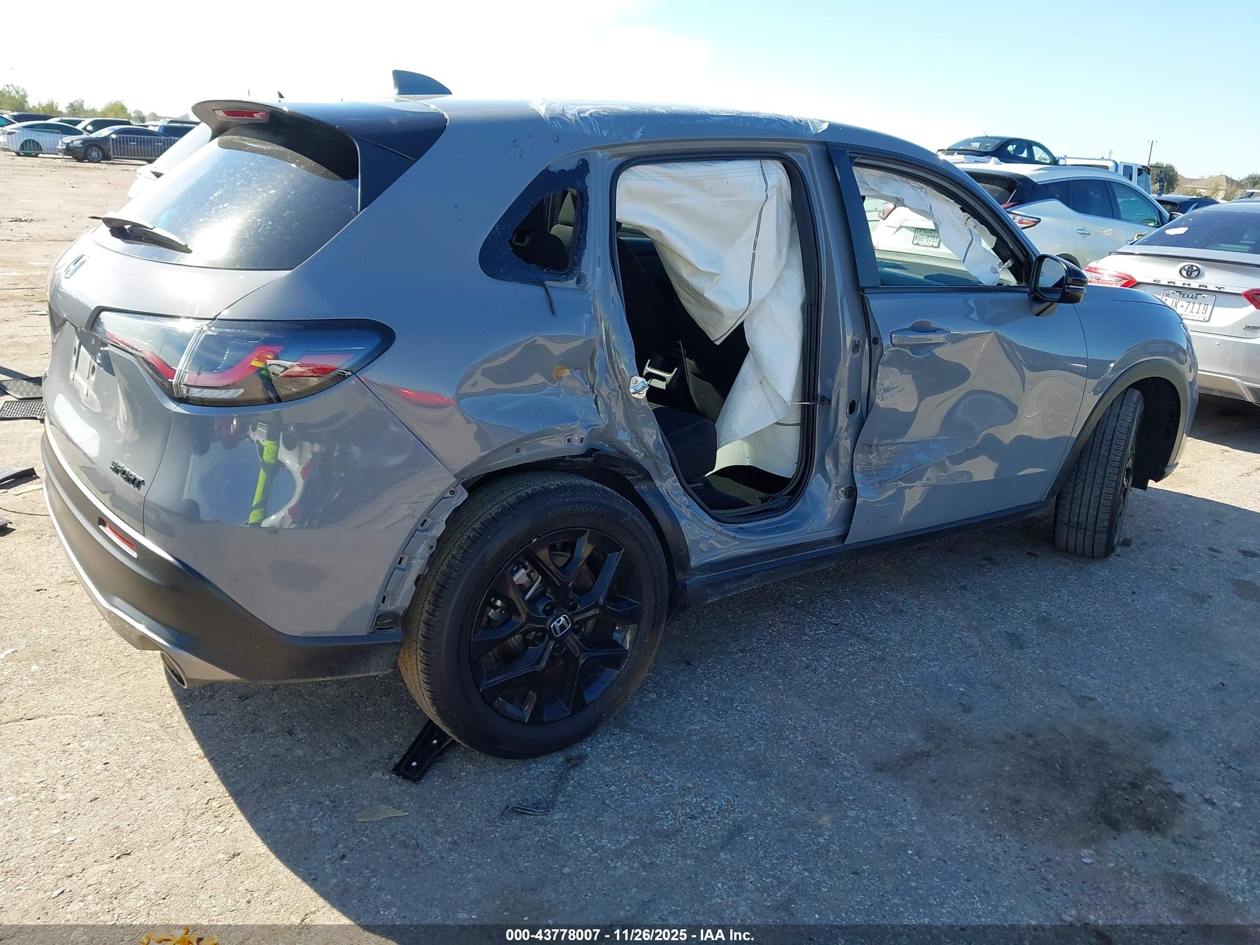 HONDA HR-V image 4