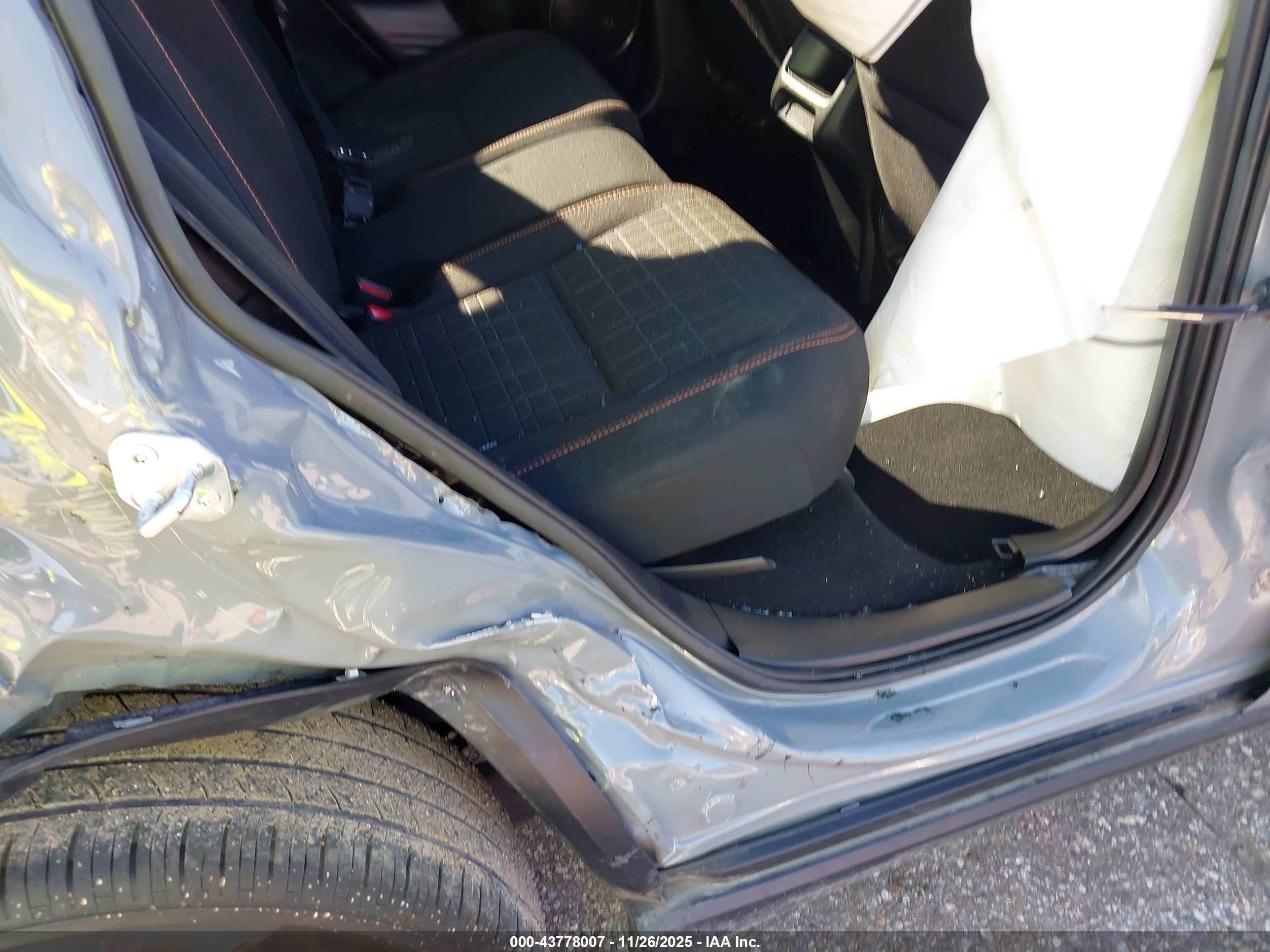 HONDA HR-V image 8